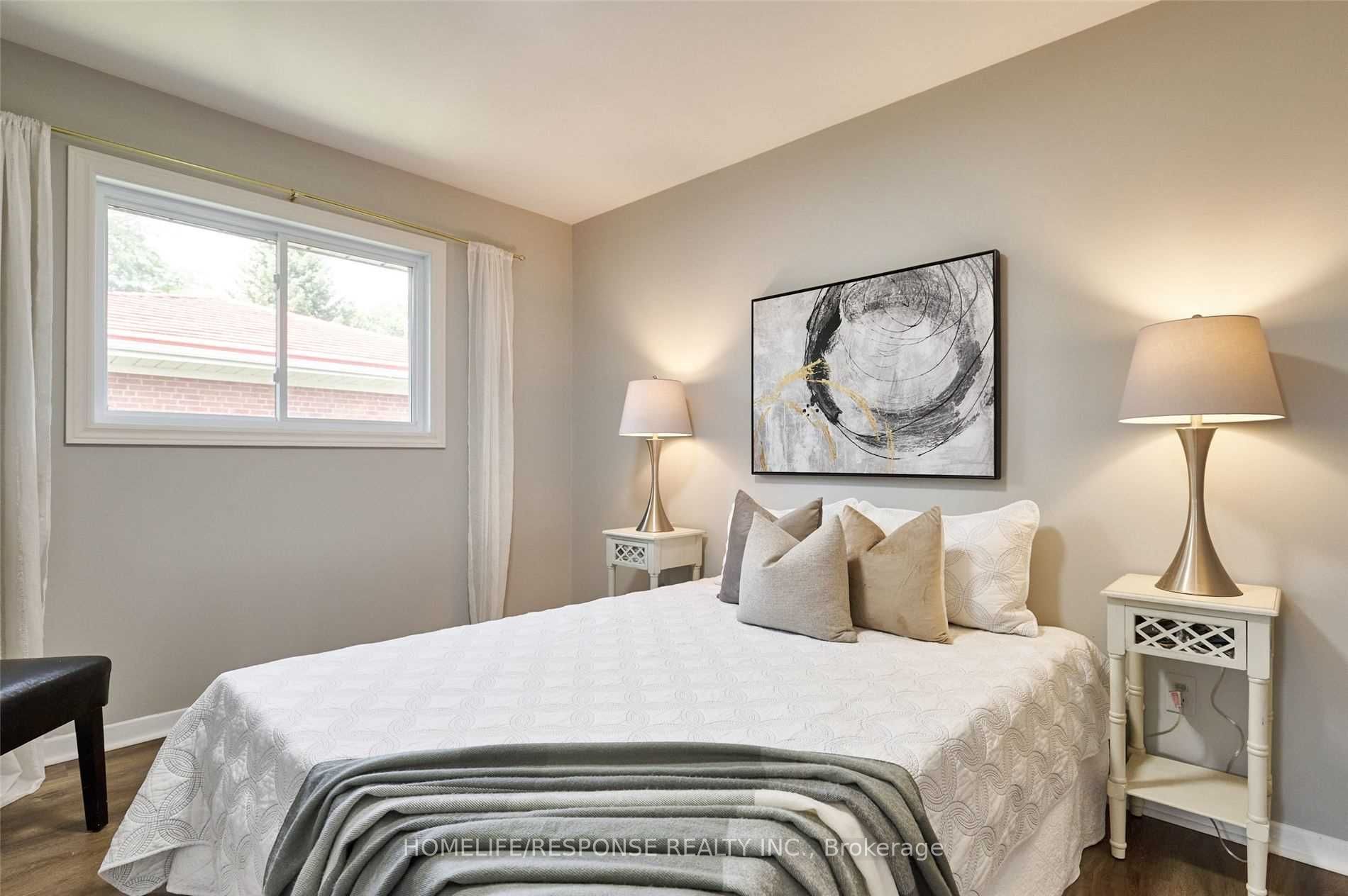 787 Sheppard Avenue Property Photo 7