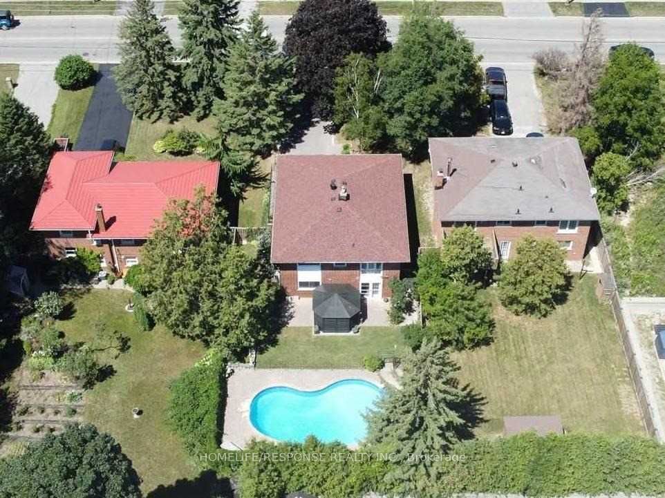 787 Sheppard Avenue Property Photo 22