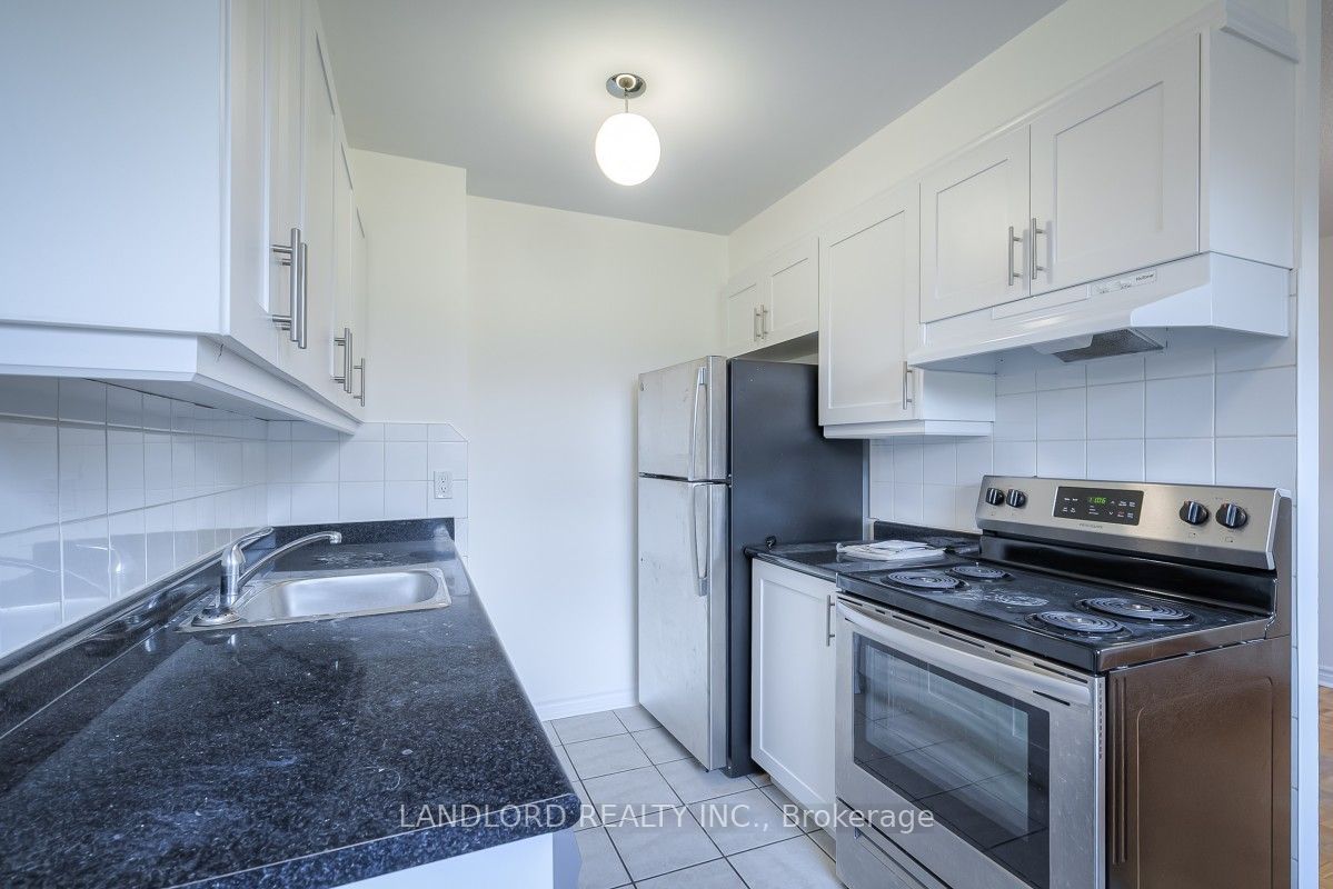 2830 Midland Avenue 50 Property Photo 5