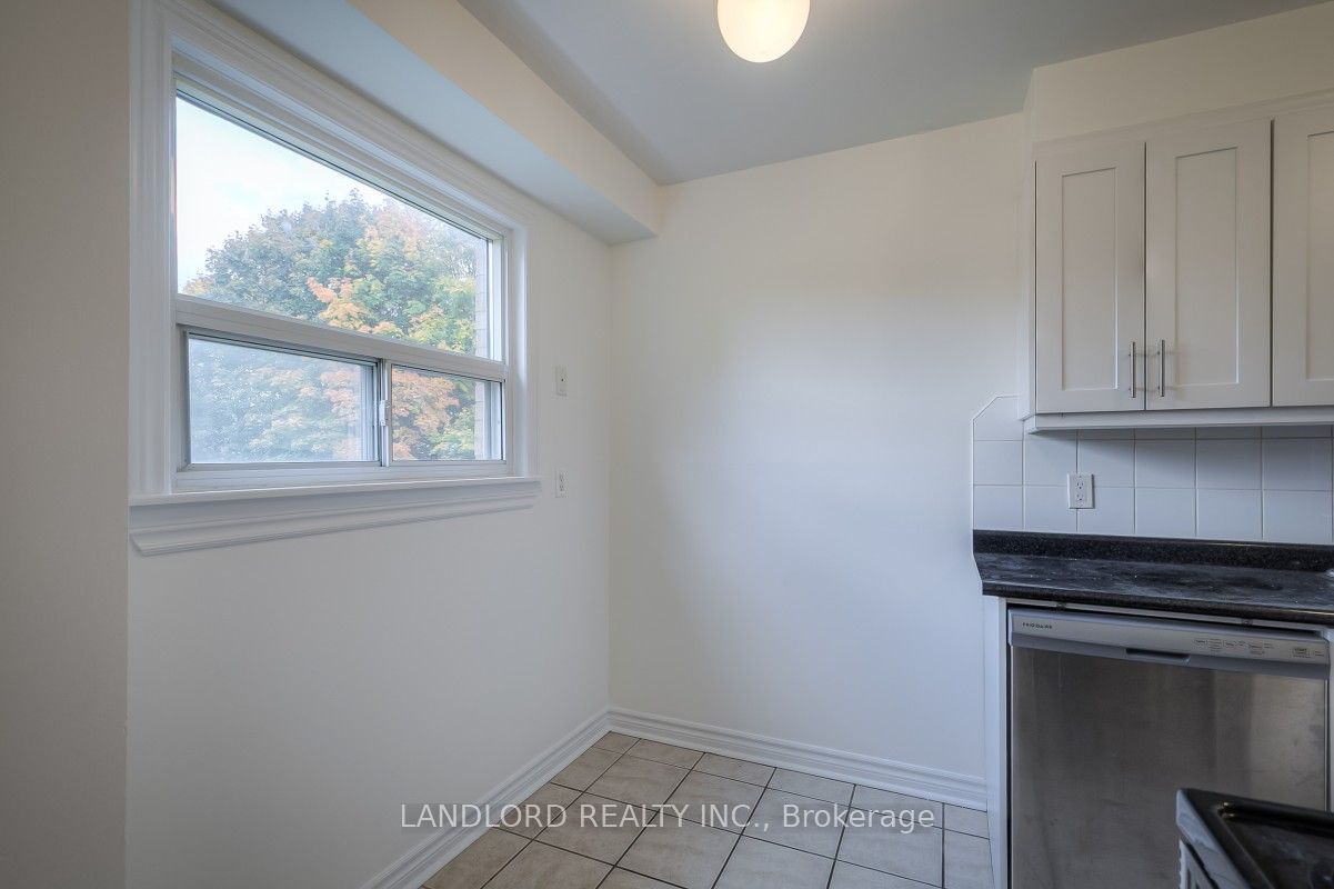 2830 Midland Avenue 50 Property Photo 7