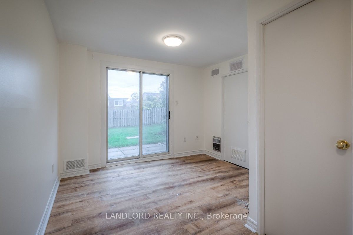2830 Midland Avenue 50 Property Photo 16