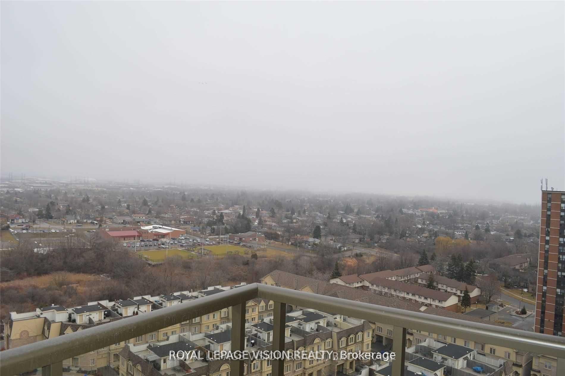 1215 Bayly Street Ph2-02 Property Photo 7