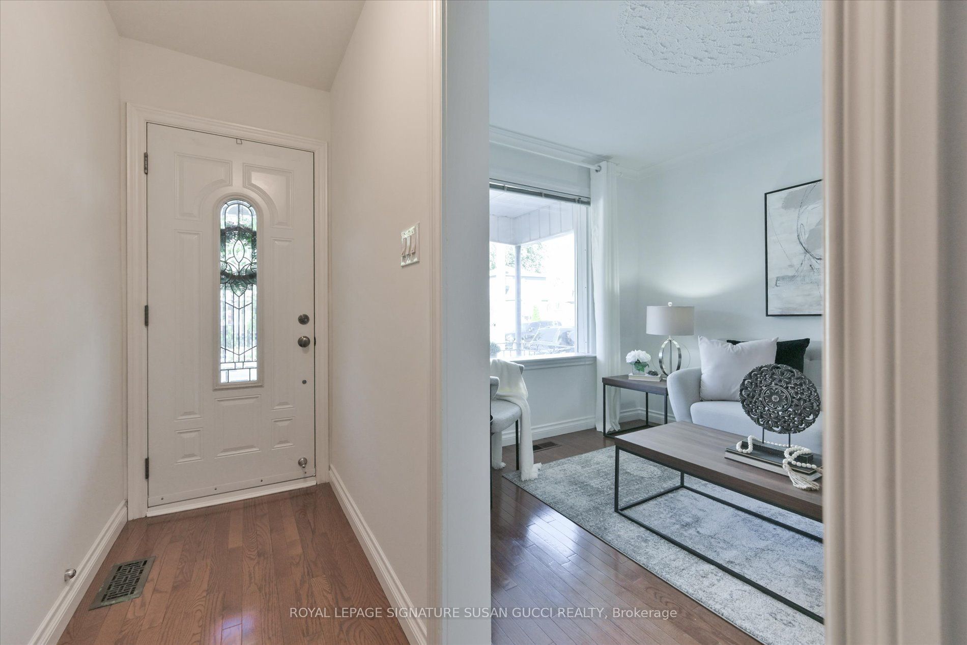 725 Sammon Avenue Property Photo 2