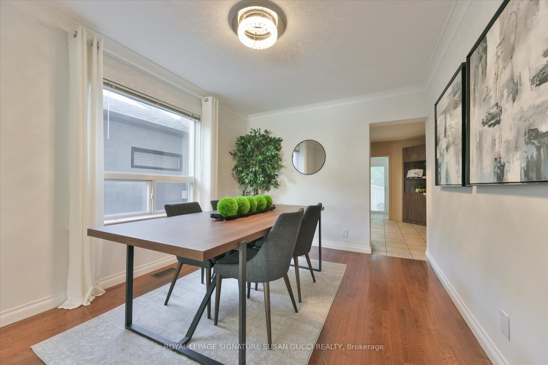 725 Sammon Avenue Property Photo 6