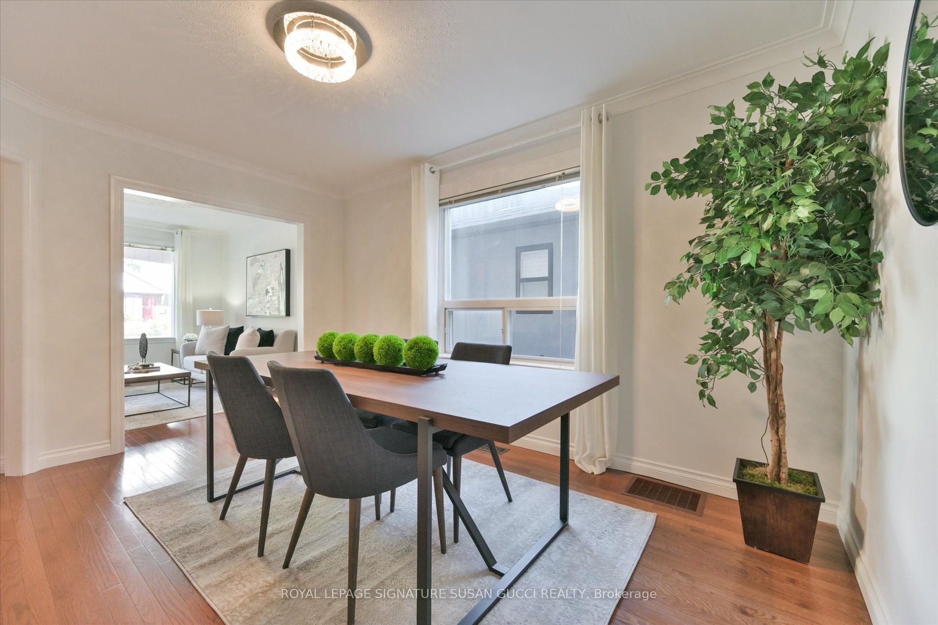 725 Sammon Avenue Property Photo 7