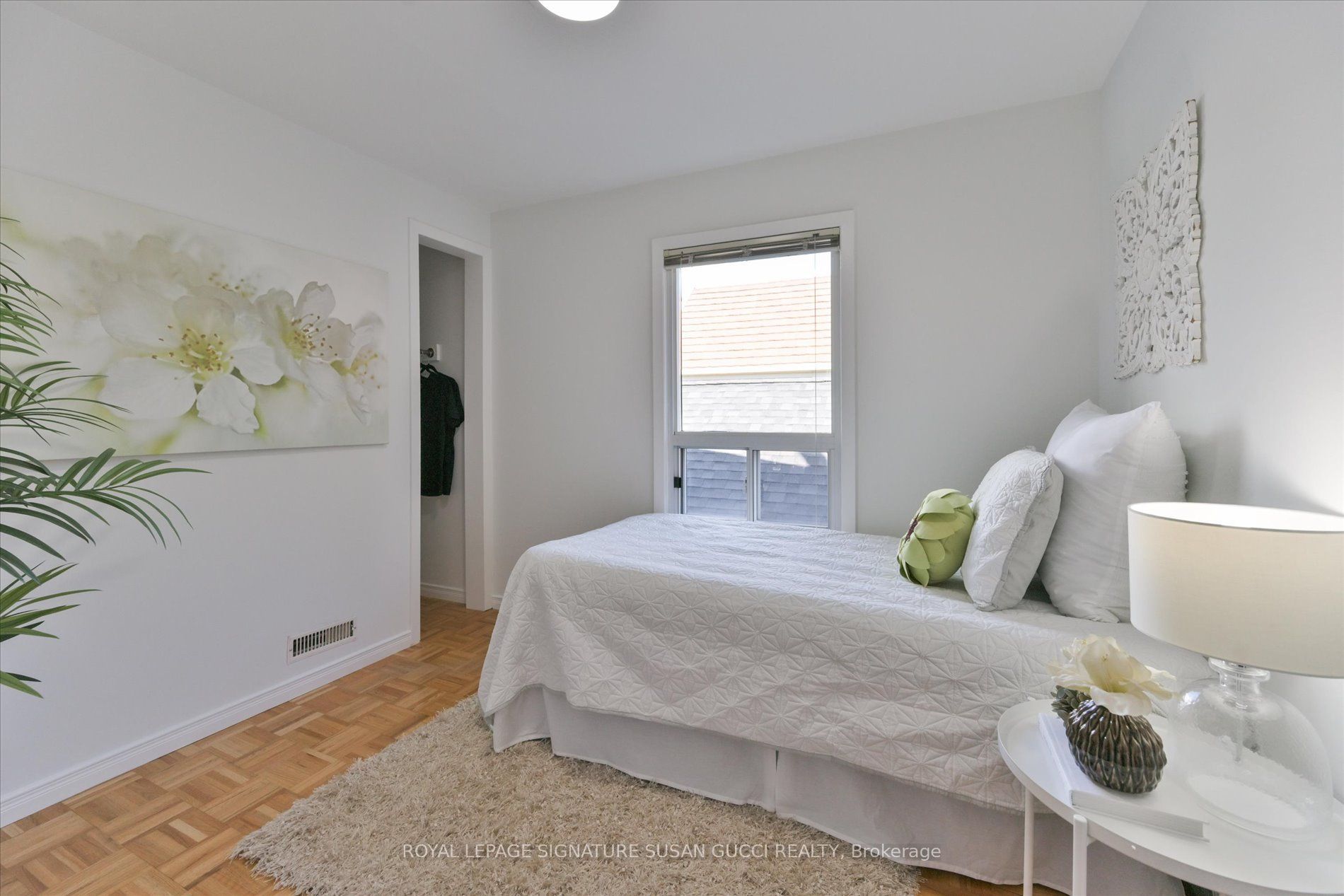 725 Sammon Avenue Property Photo 17