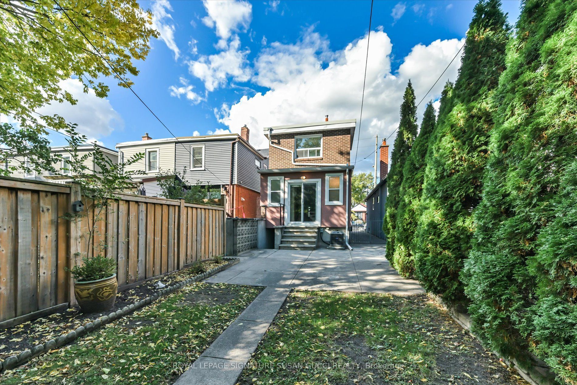 725 Sammon Avenue Property Photo 27