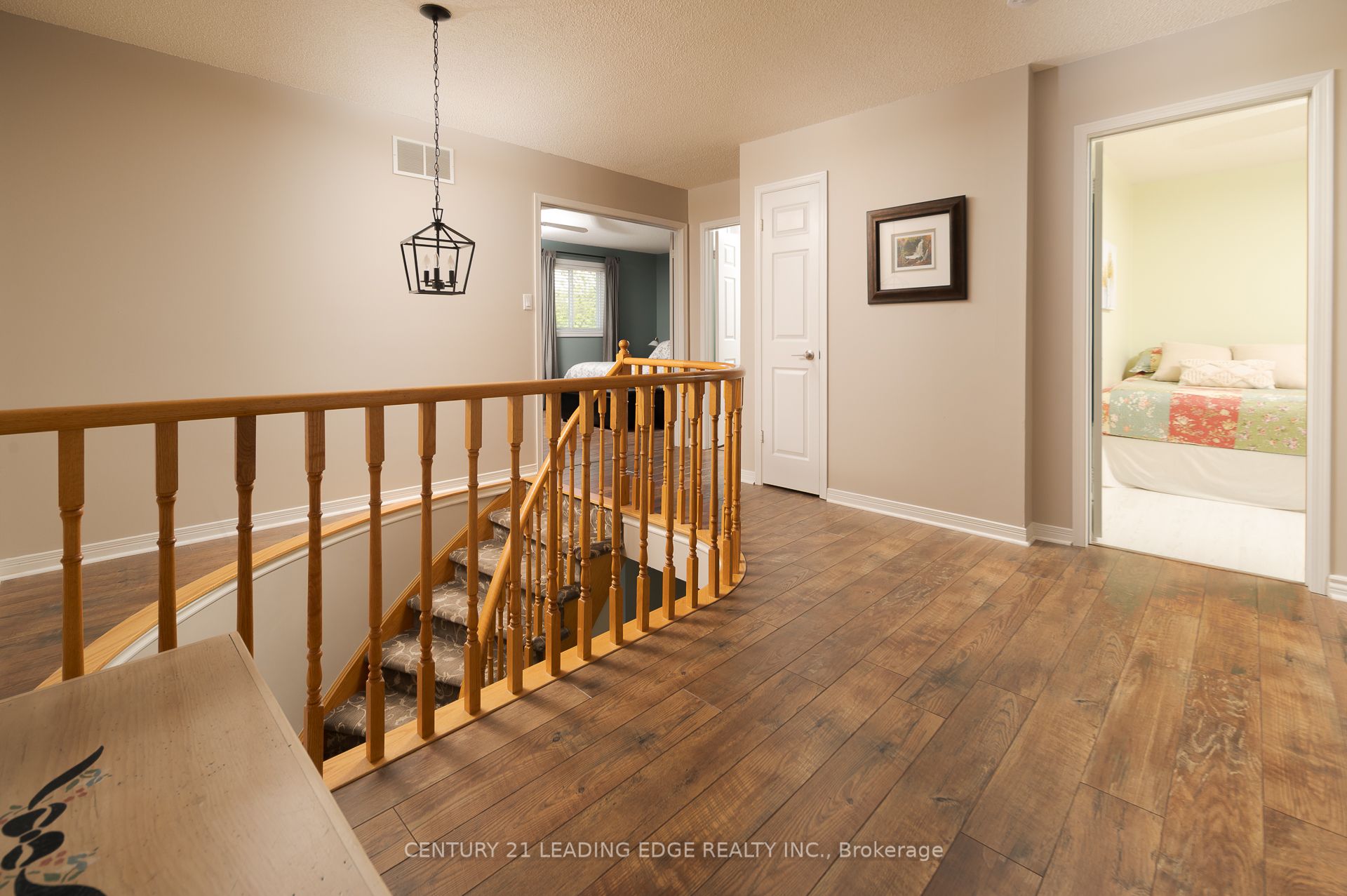 5048 William Street Property Photo 28