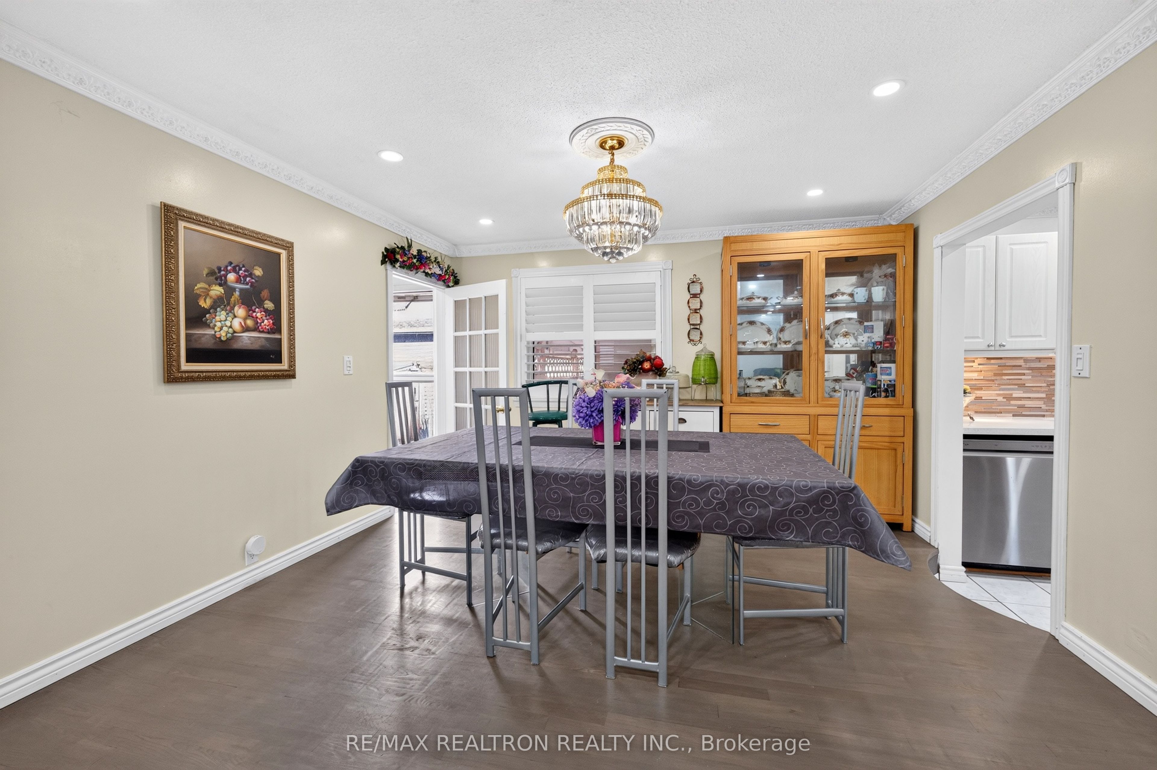 49 Tunmead Square Property Photo 15