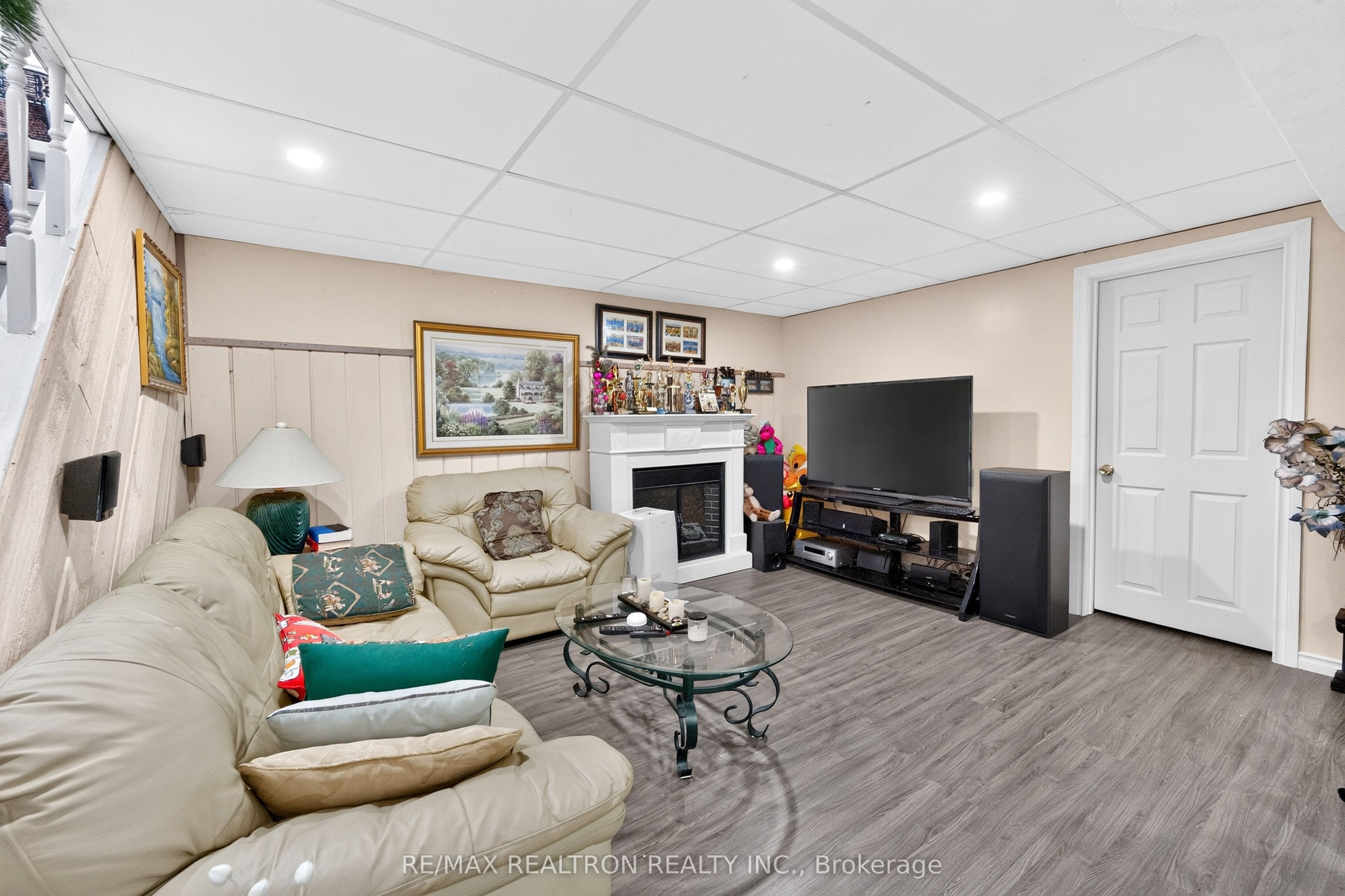 49 Tunmead Square Property Photo 30