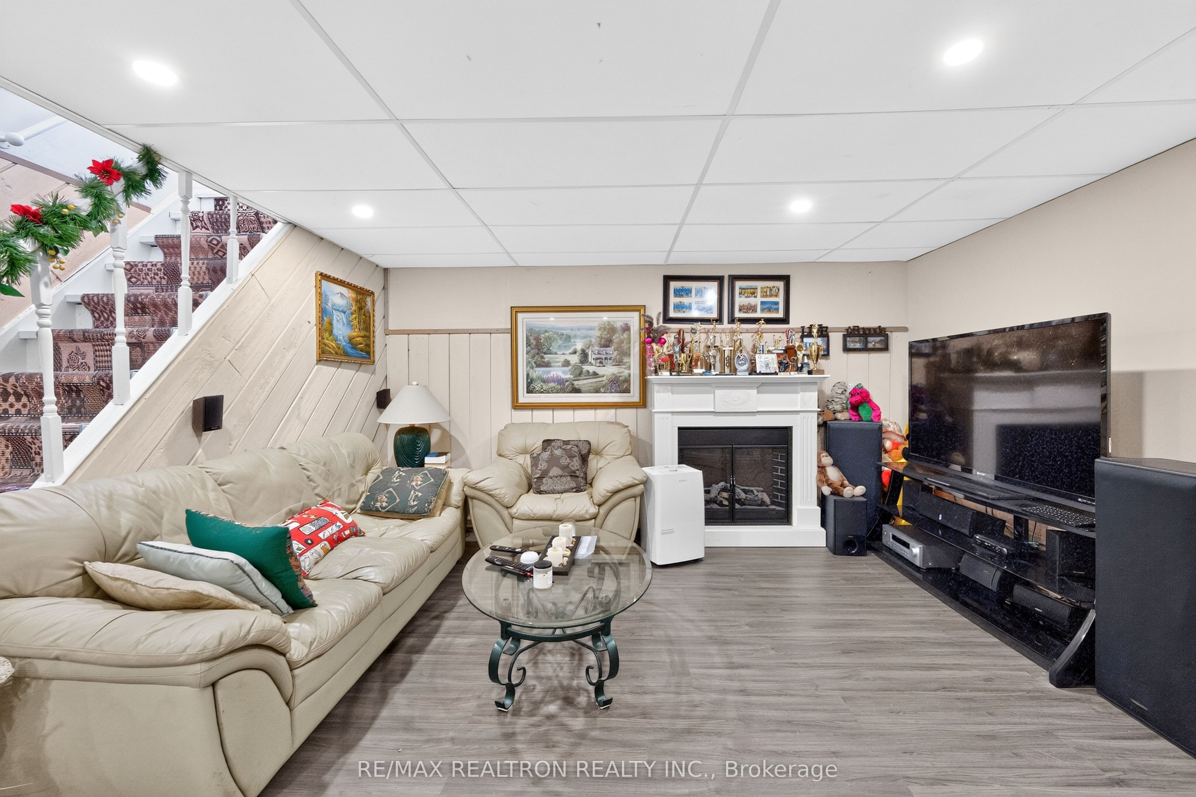 49 Tunmead Square Property Photo 31