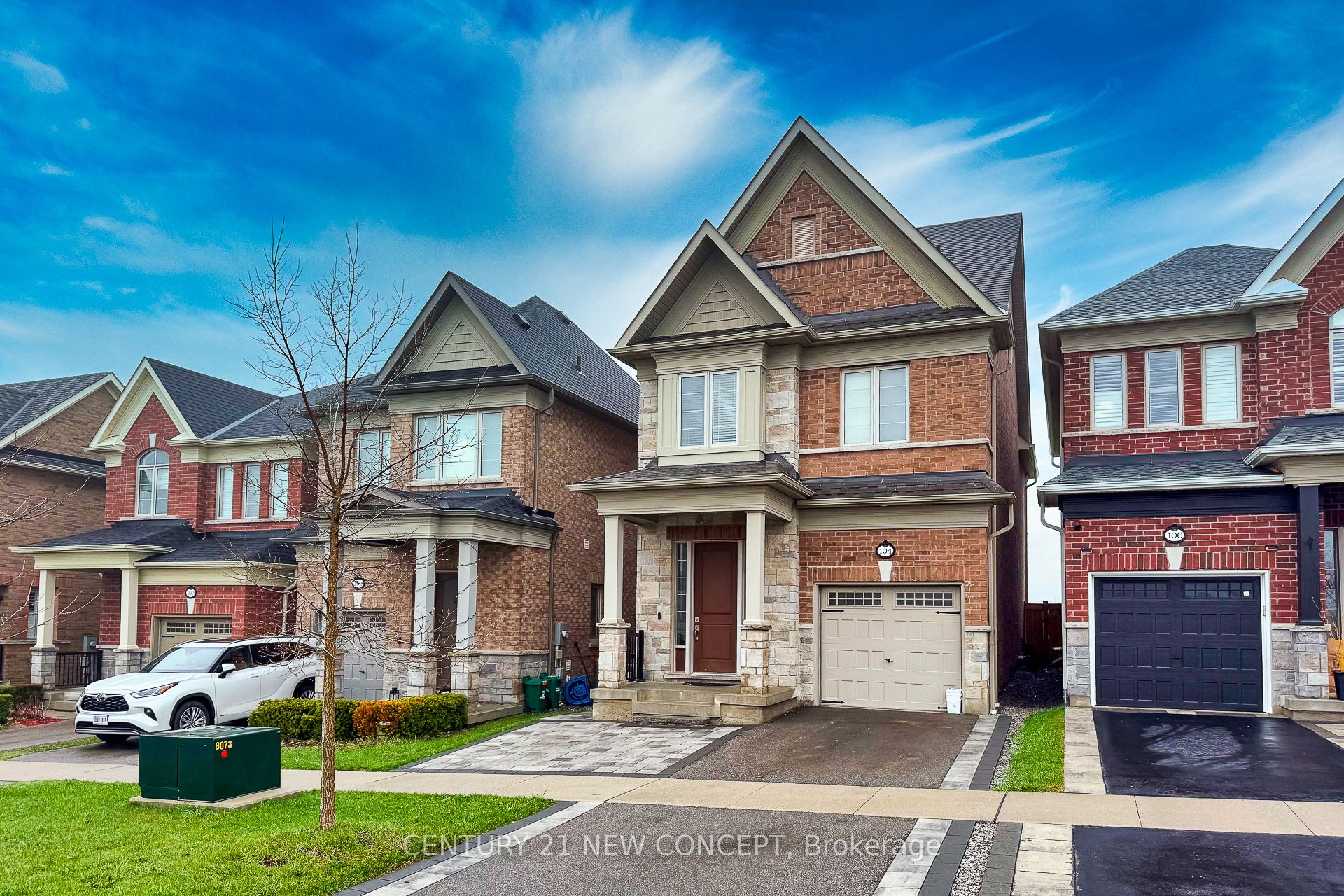 104 Christine Elliott Avenue Property Photo 2