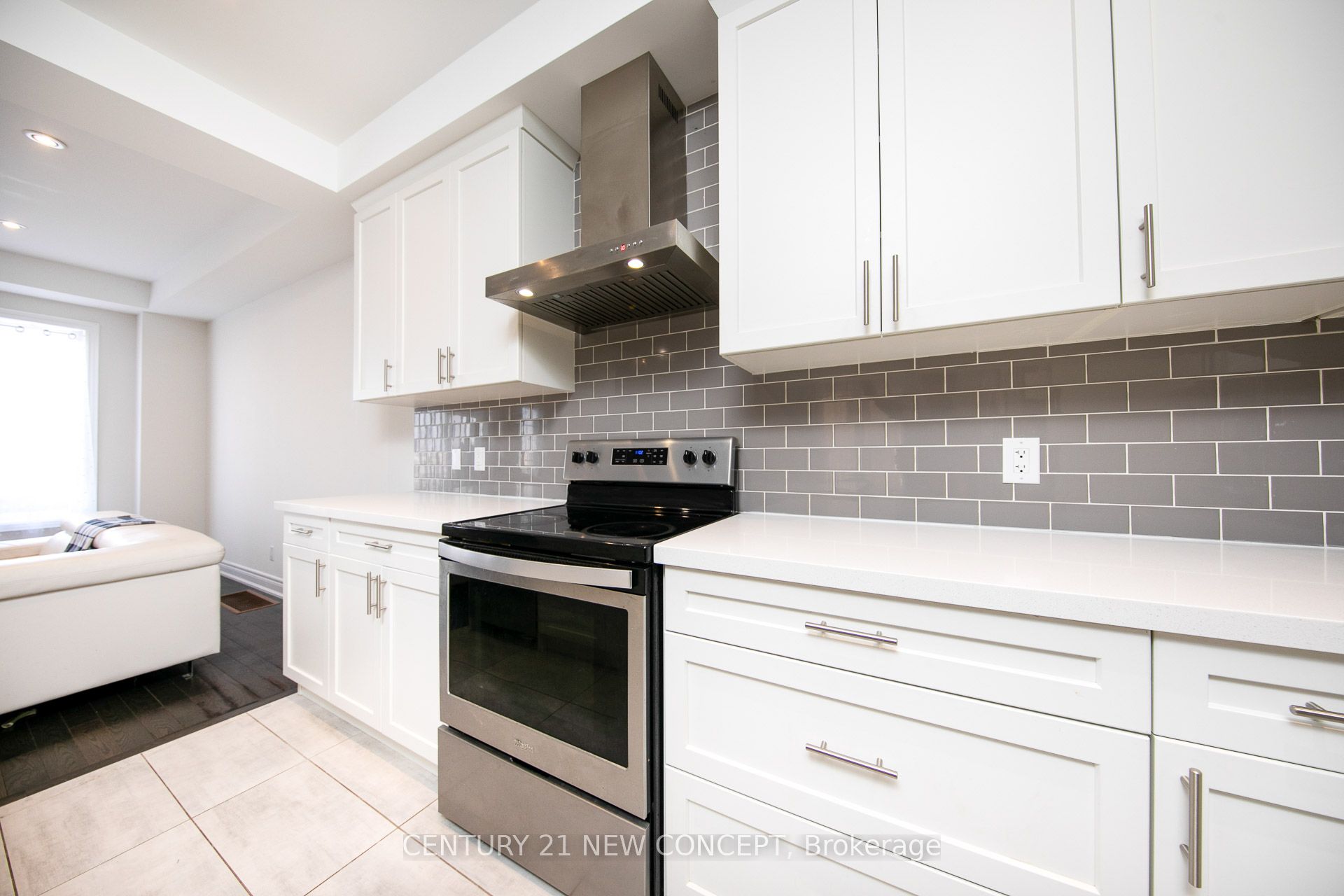 104 Christine Elliott Avenue Property Photo 10