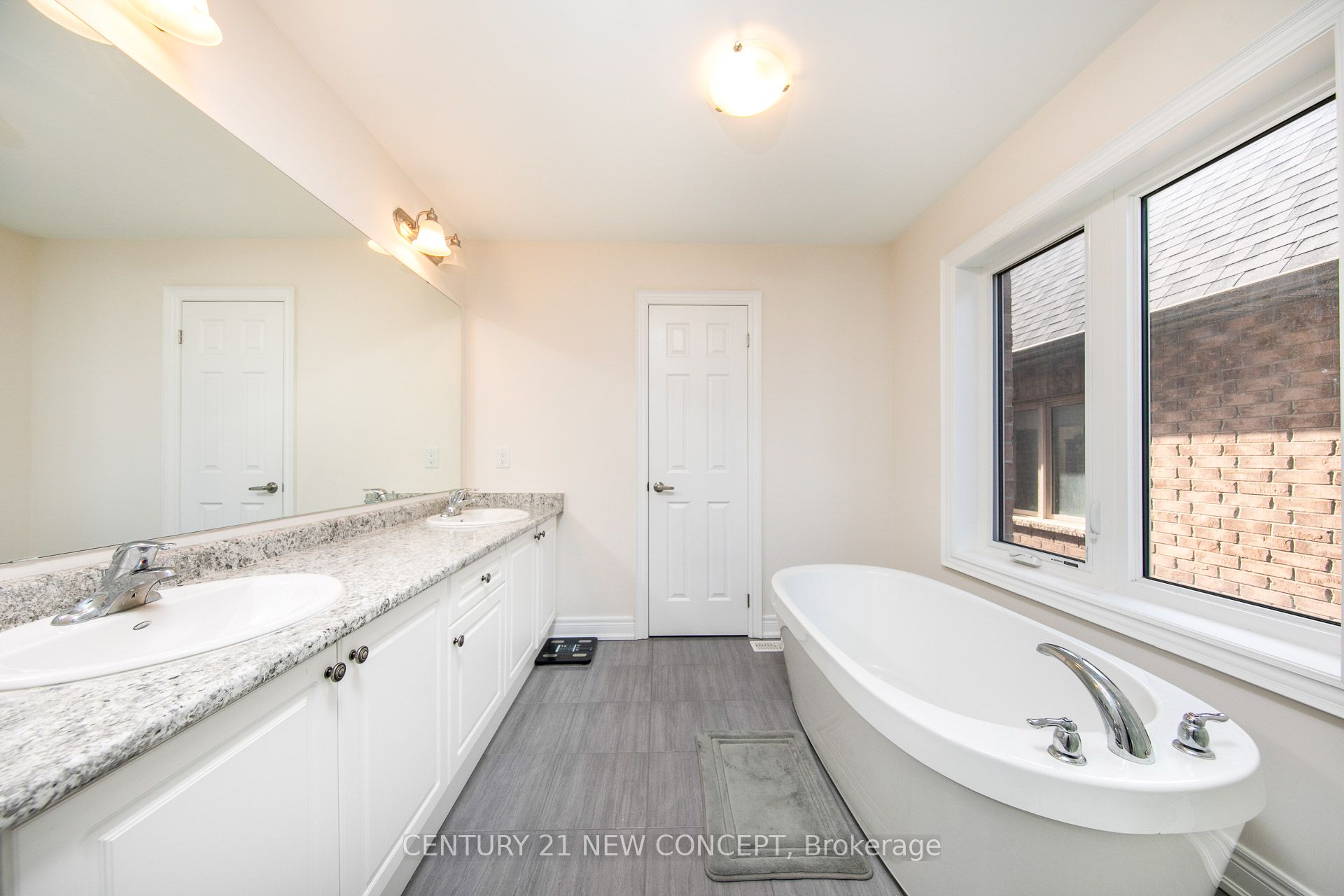 104 Christine Elliott Avenue Property Photo 22