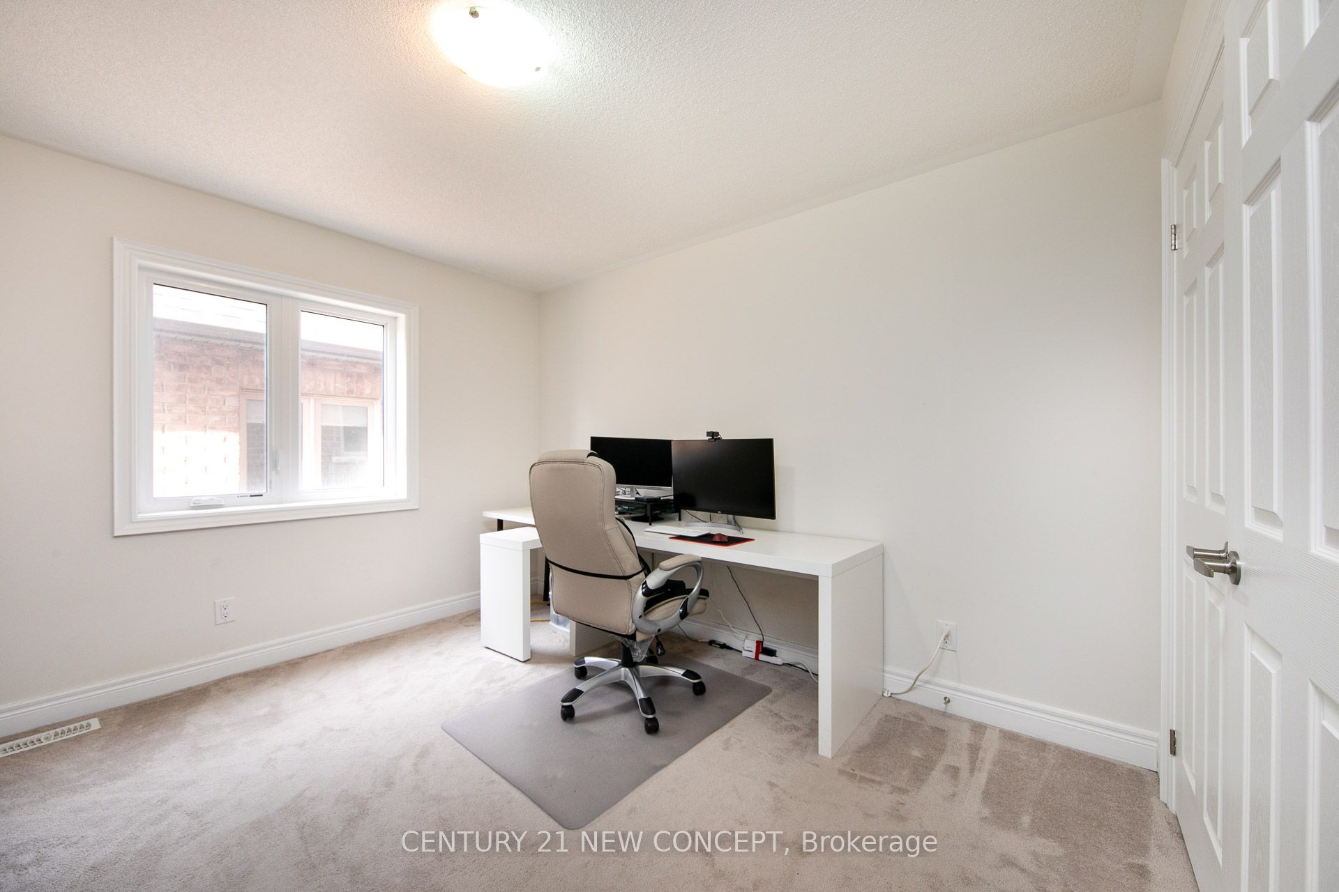 104 Christine Elliott Avenue Property Photo 25