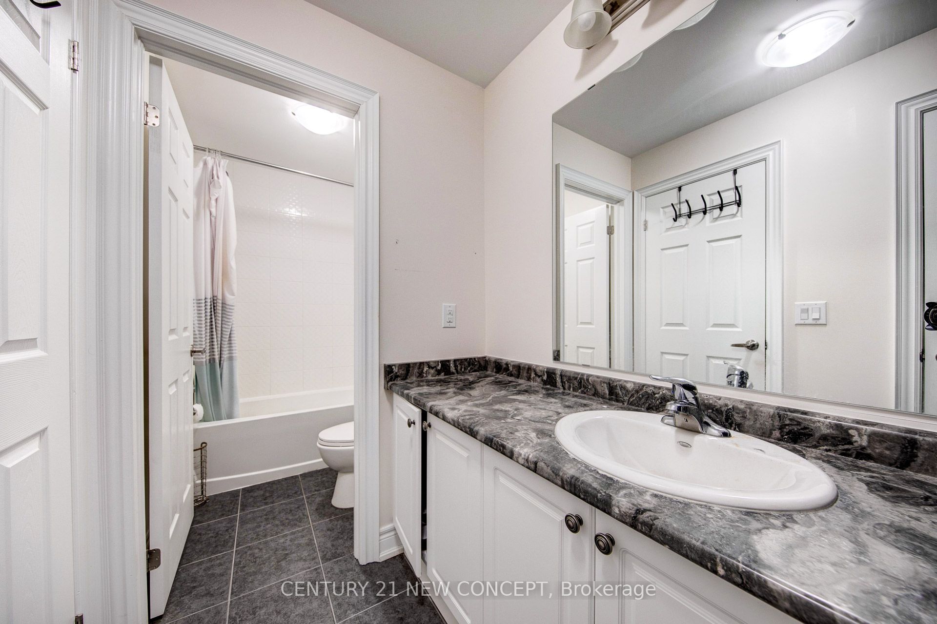 104 Christine Elliott Avenue Property Photo 34
