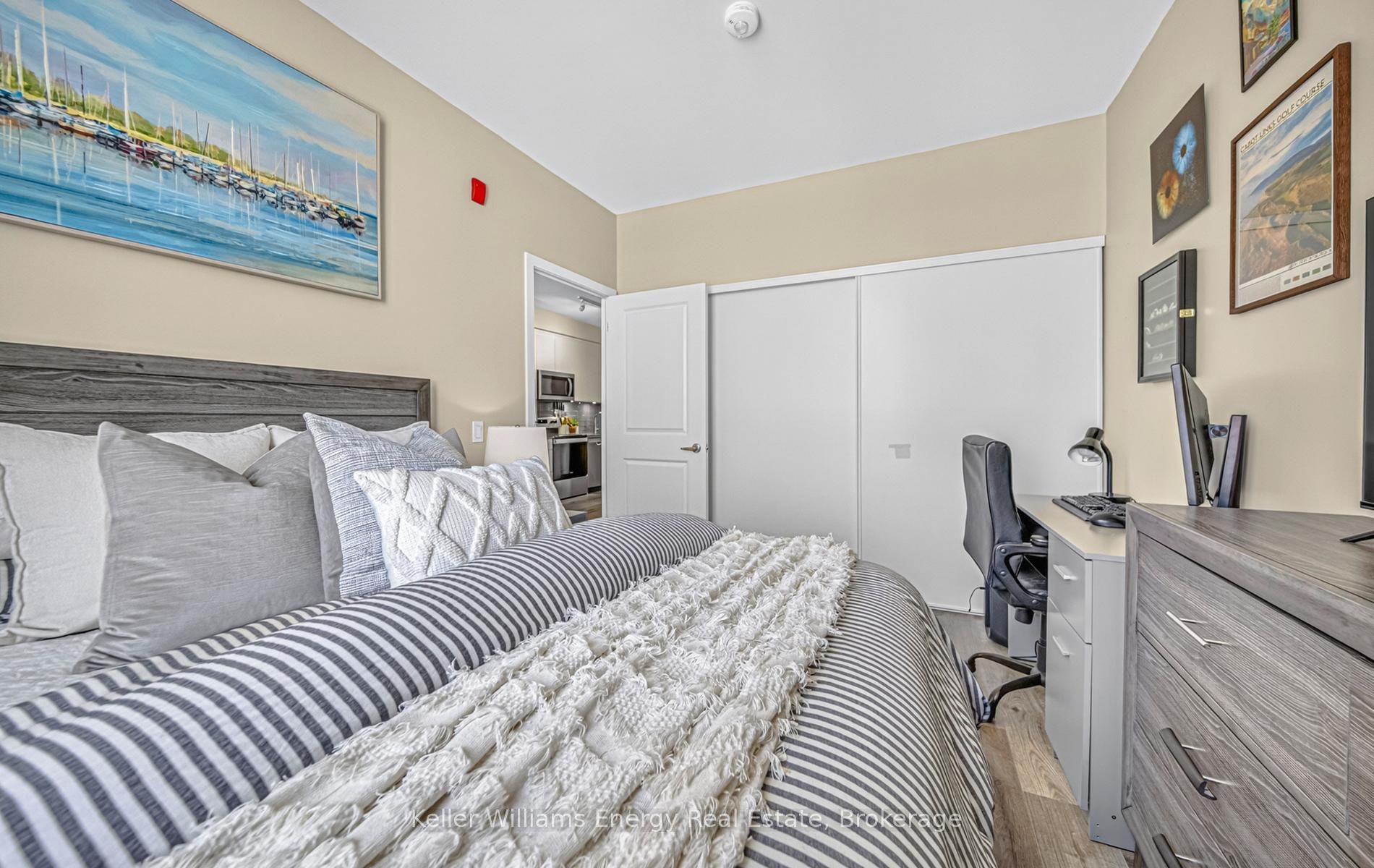 1010 Dundas Street E 301 Property Photo 19