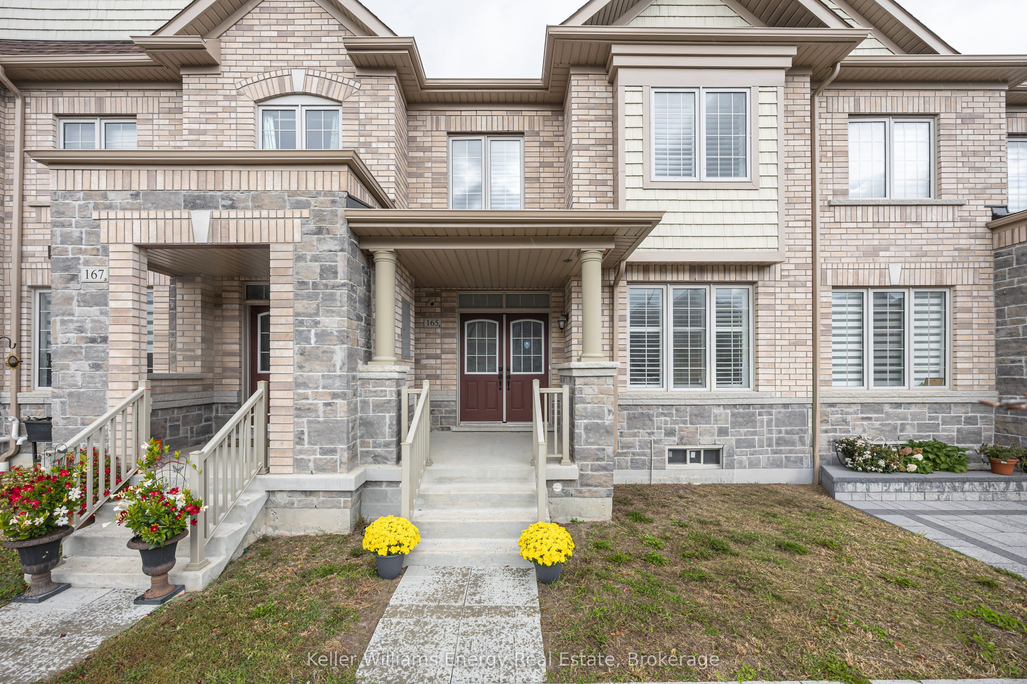 165 Coronation Road Property Photo 2