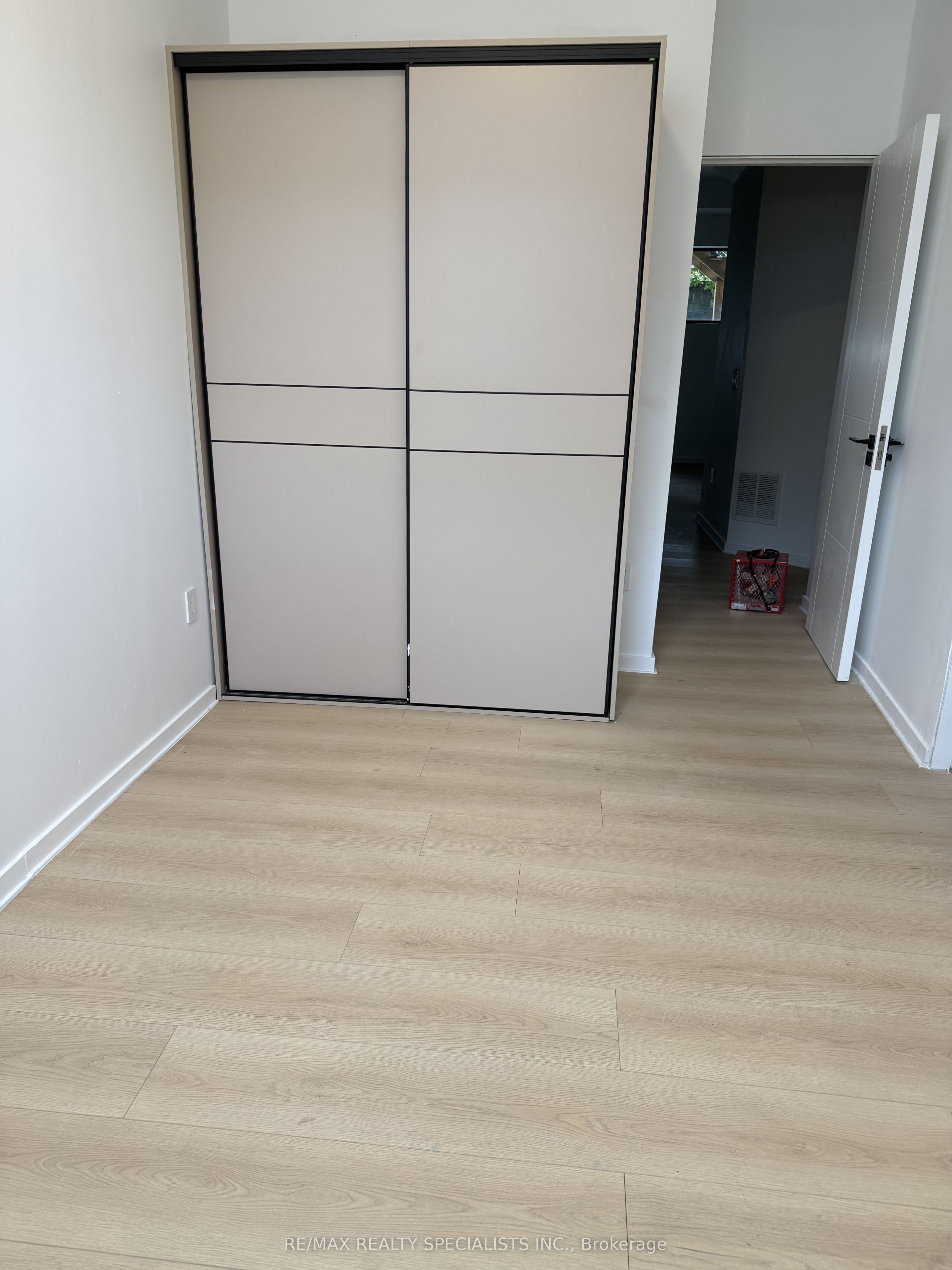 65 Bexhill Avenue Basement Property Photo 22