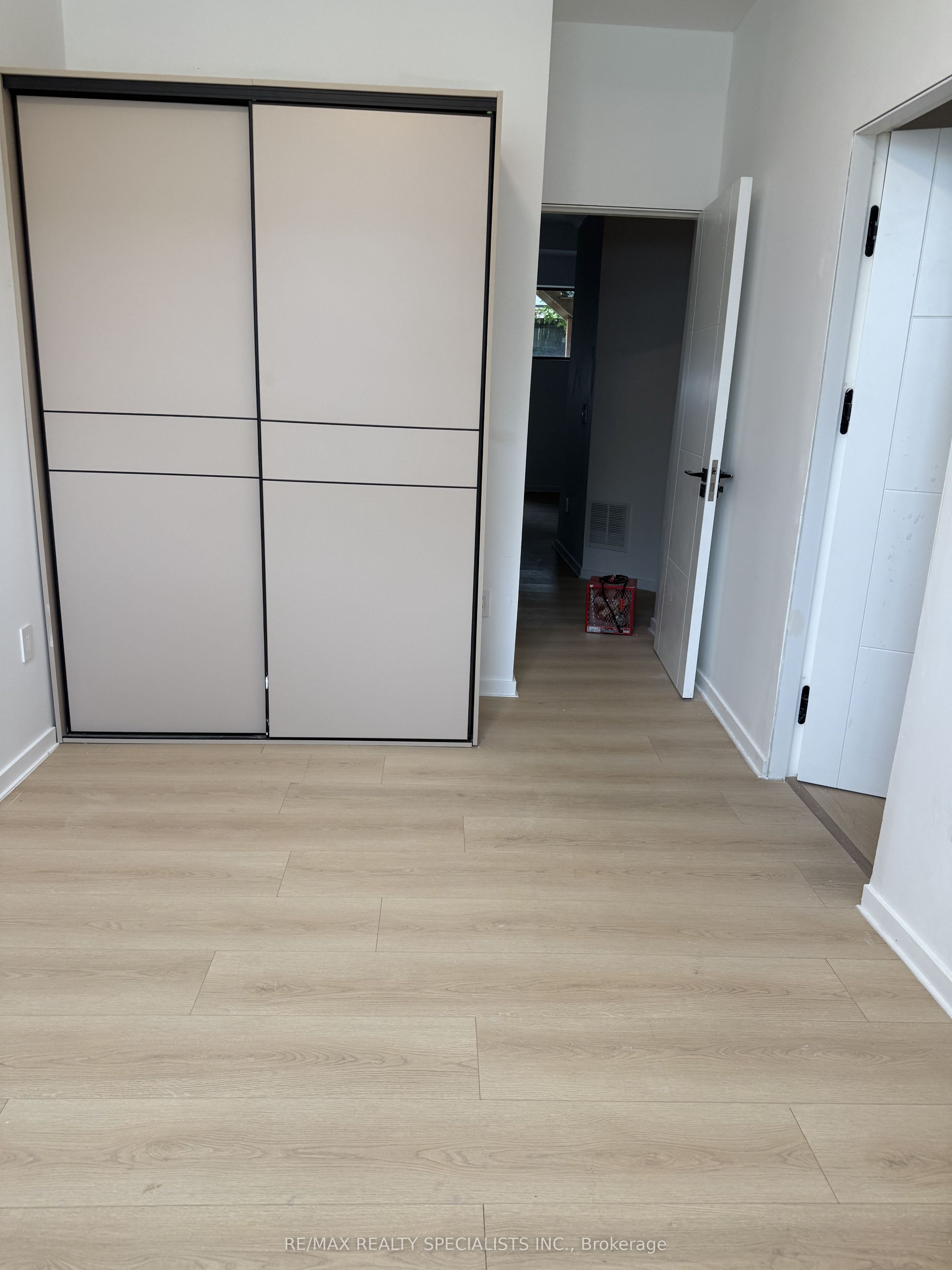 65 Bexhill Avenue Basement Property Photo 23