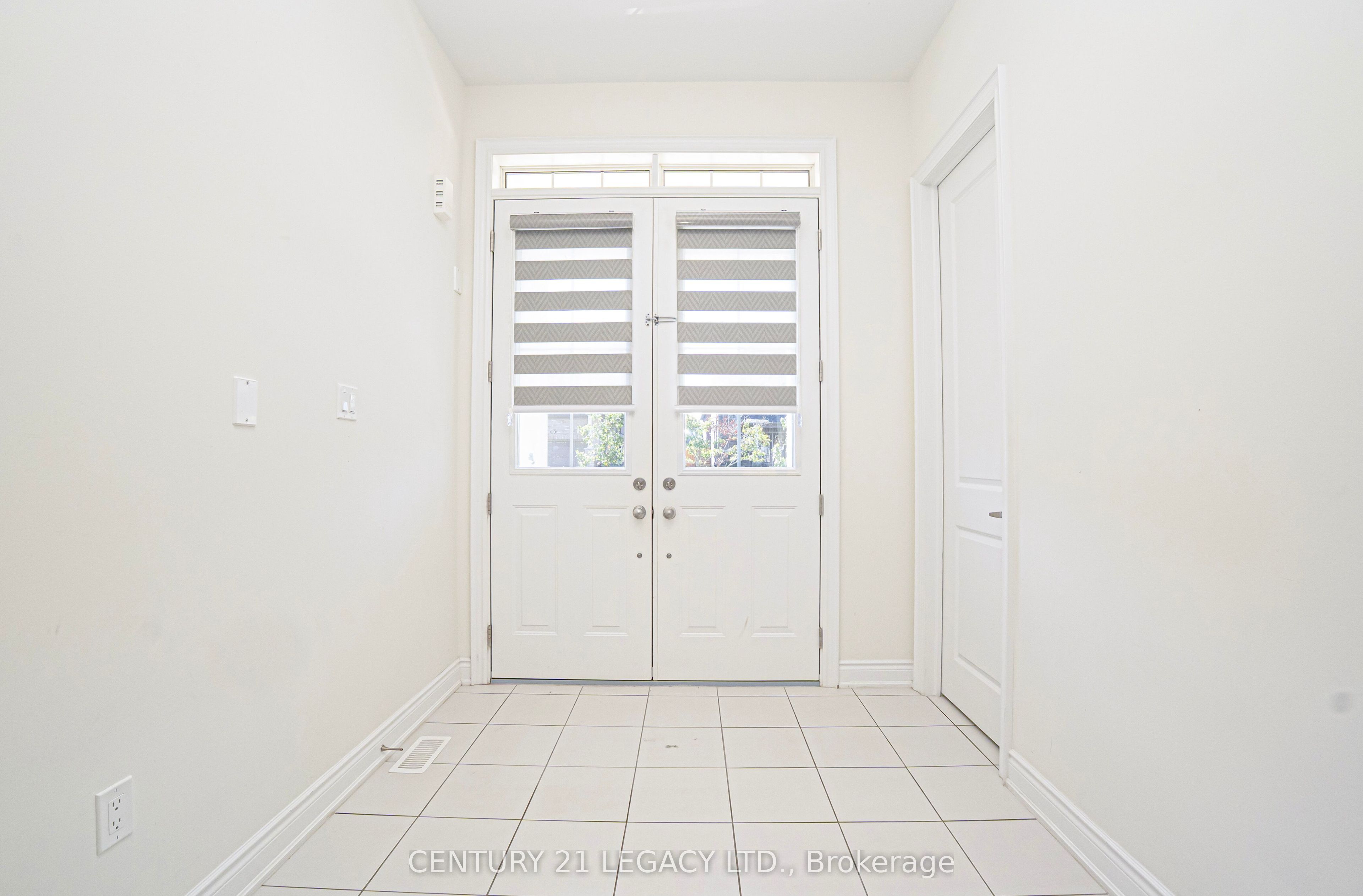 21 Olerud Drive Property Photo 5