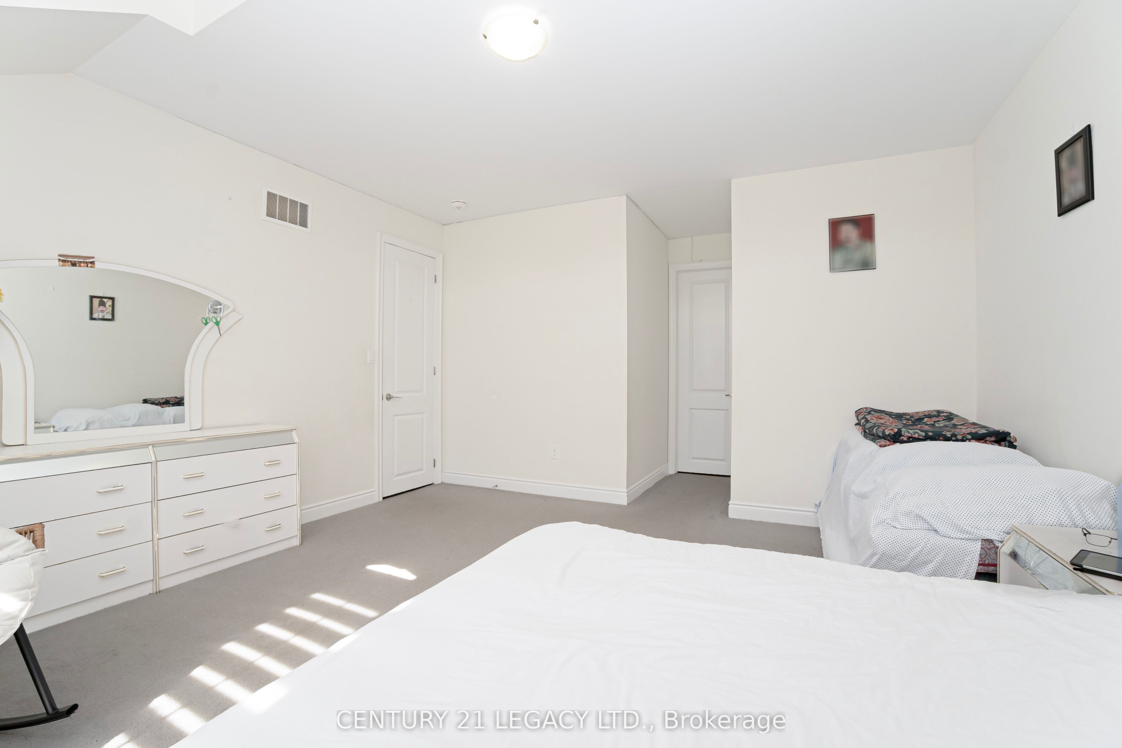21 Olerud Drive Property Photo 27