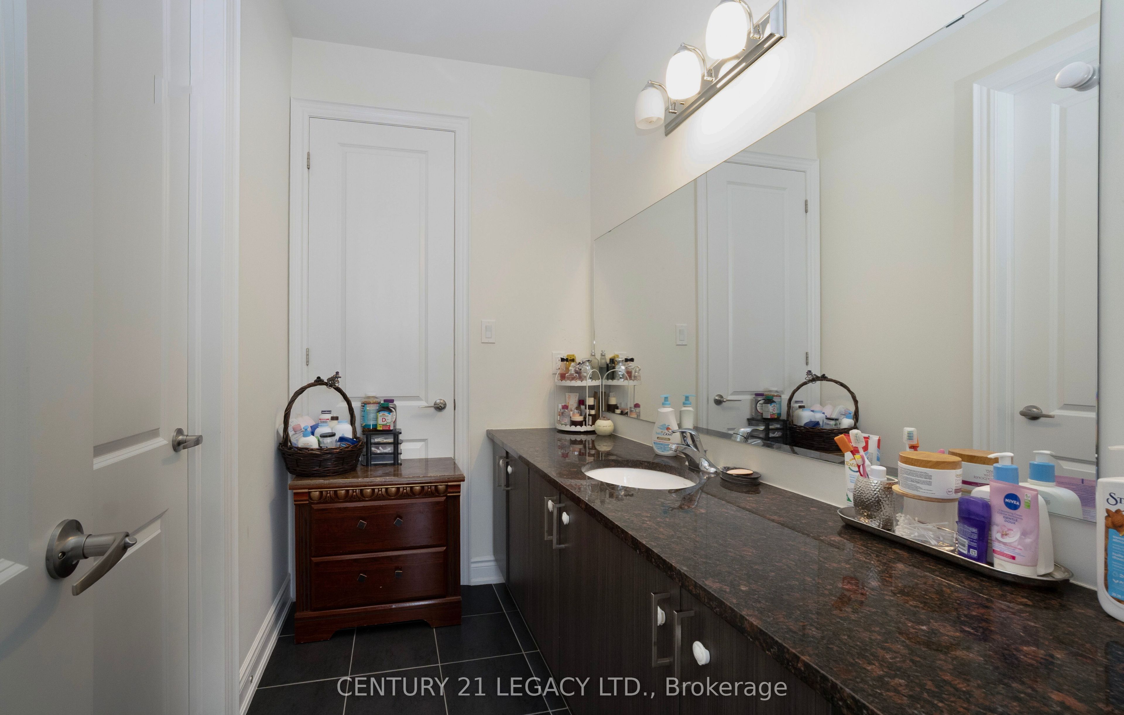 21 Olerud Drive Property Photo 31