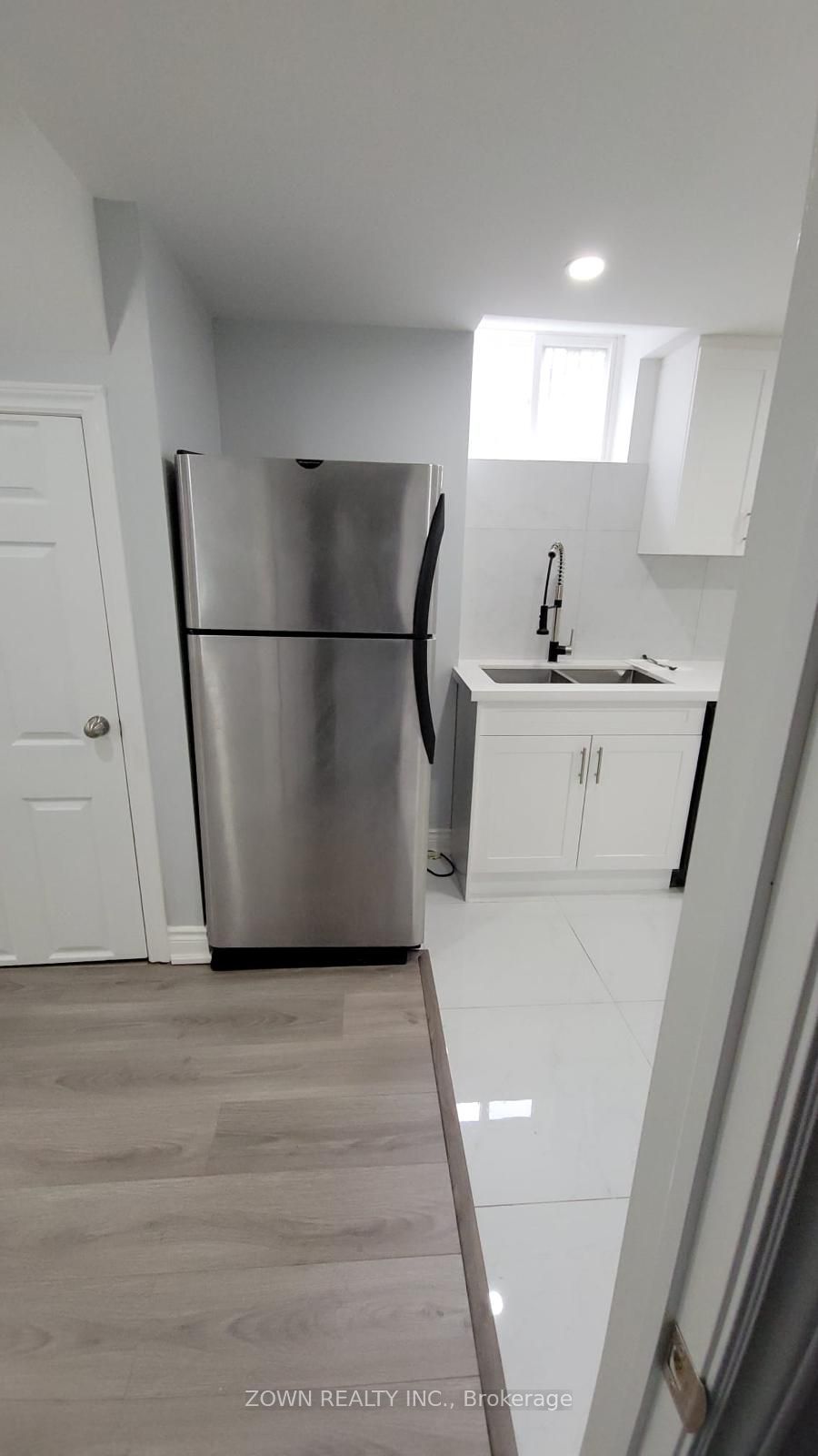 1668 Portland Court Property Photo 10
