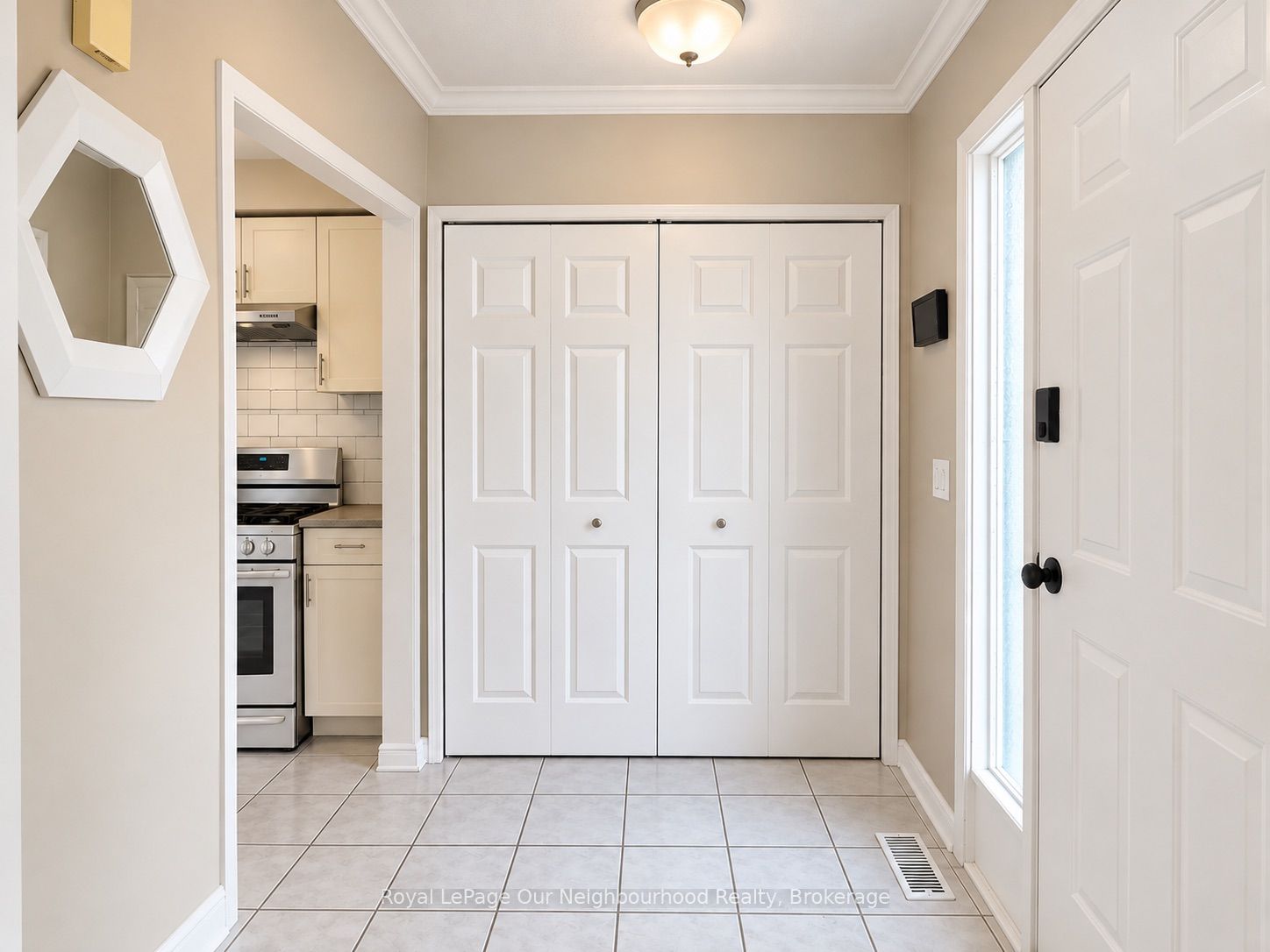 74 Centrefield Drive Property Photo 3
