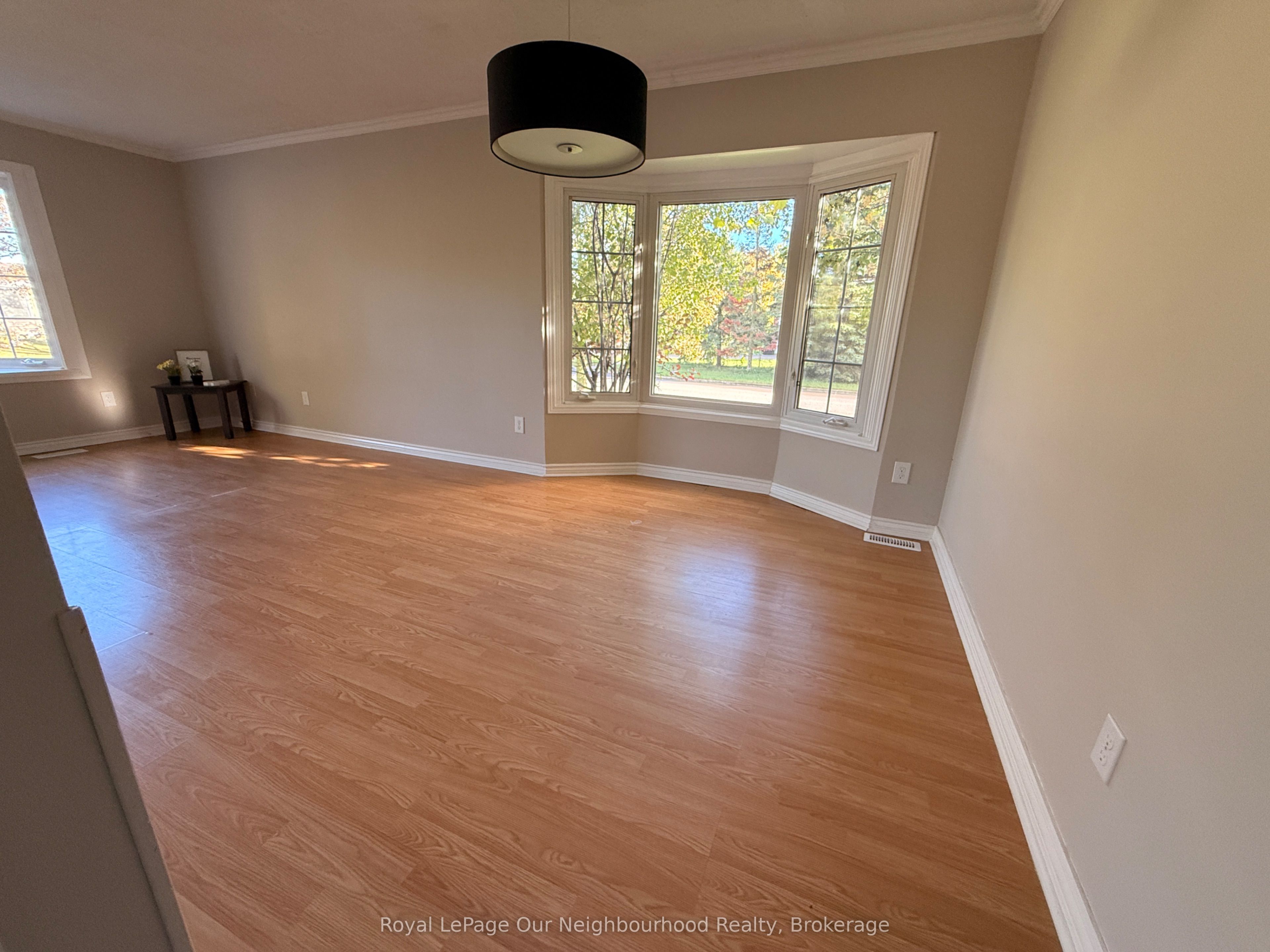 74 Centrefield Drive Property Photo 7