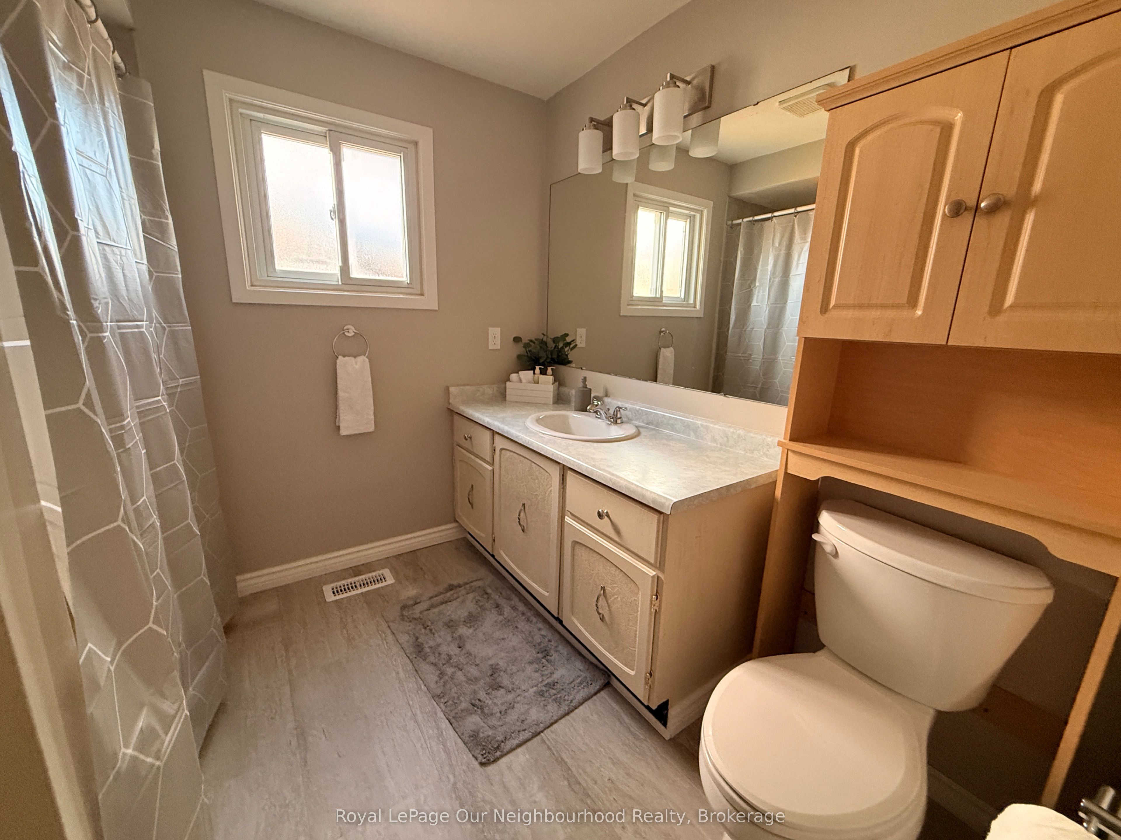 74 Centrefield Drive Property Photo 16