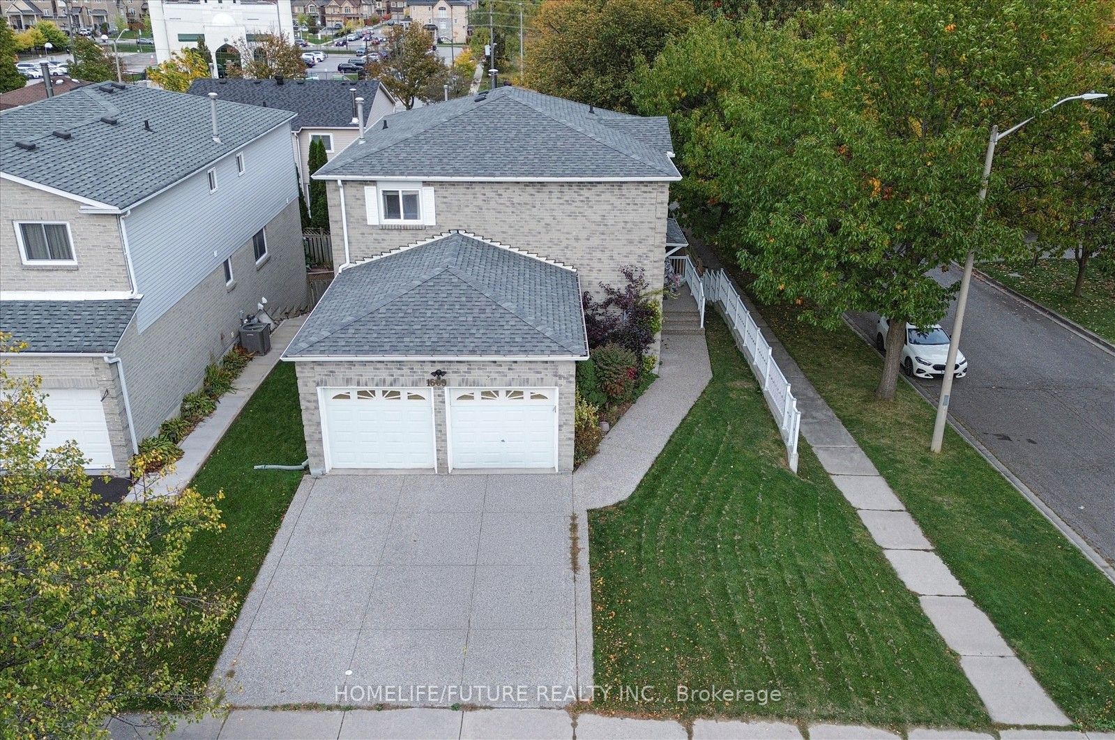 1669 Beaton Way Main & 2nd Property Photo 2