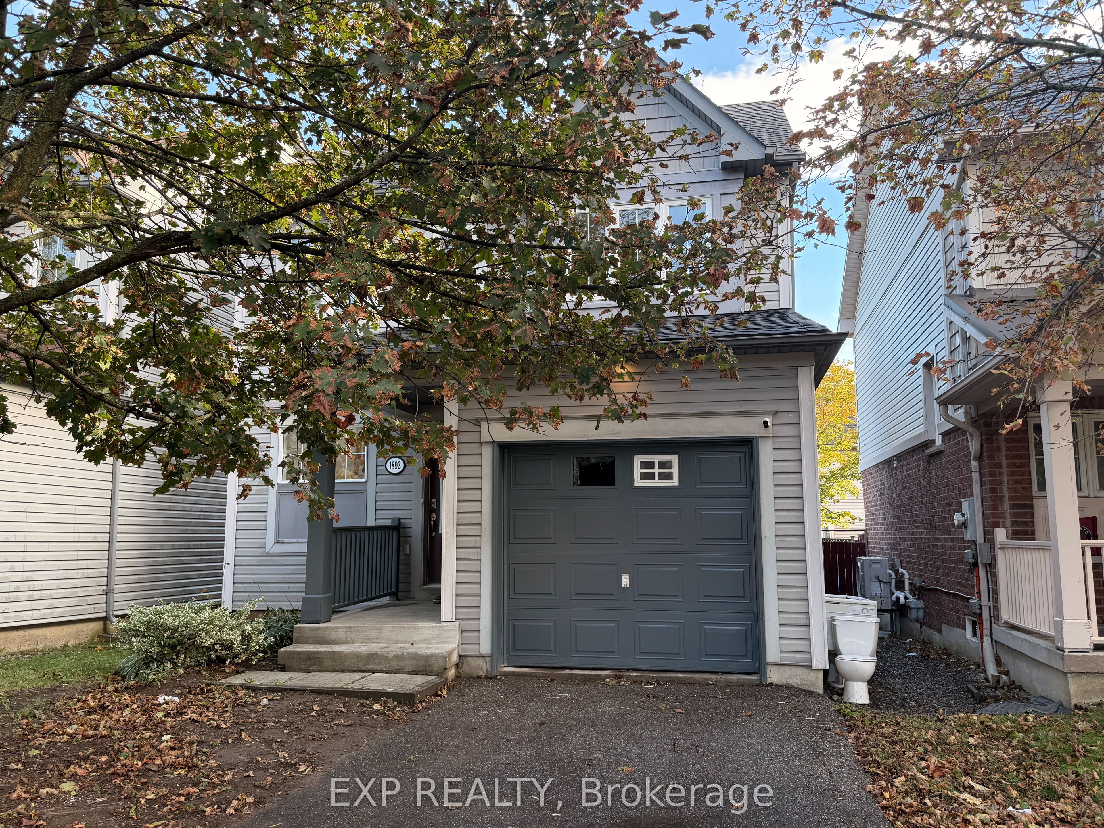 1892 Secretariat Place Property Photo 3