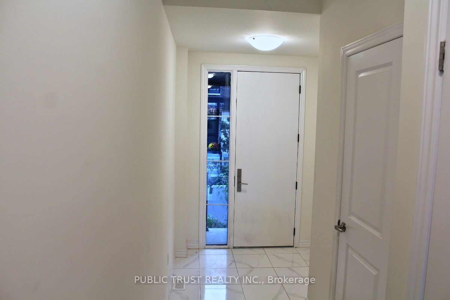 45 Lake Trail Way Property Photo 4