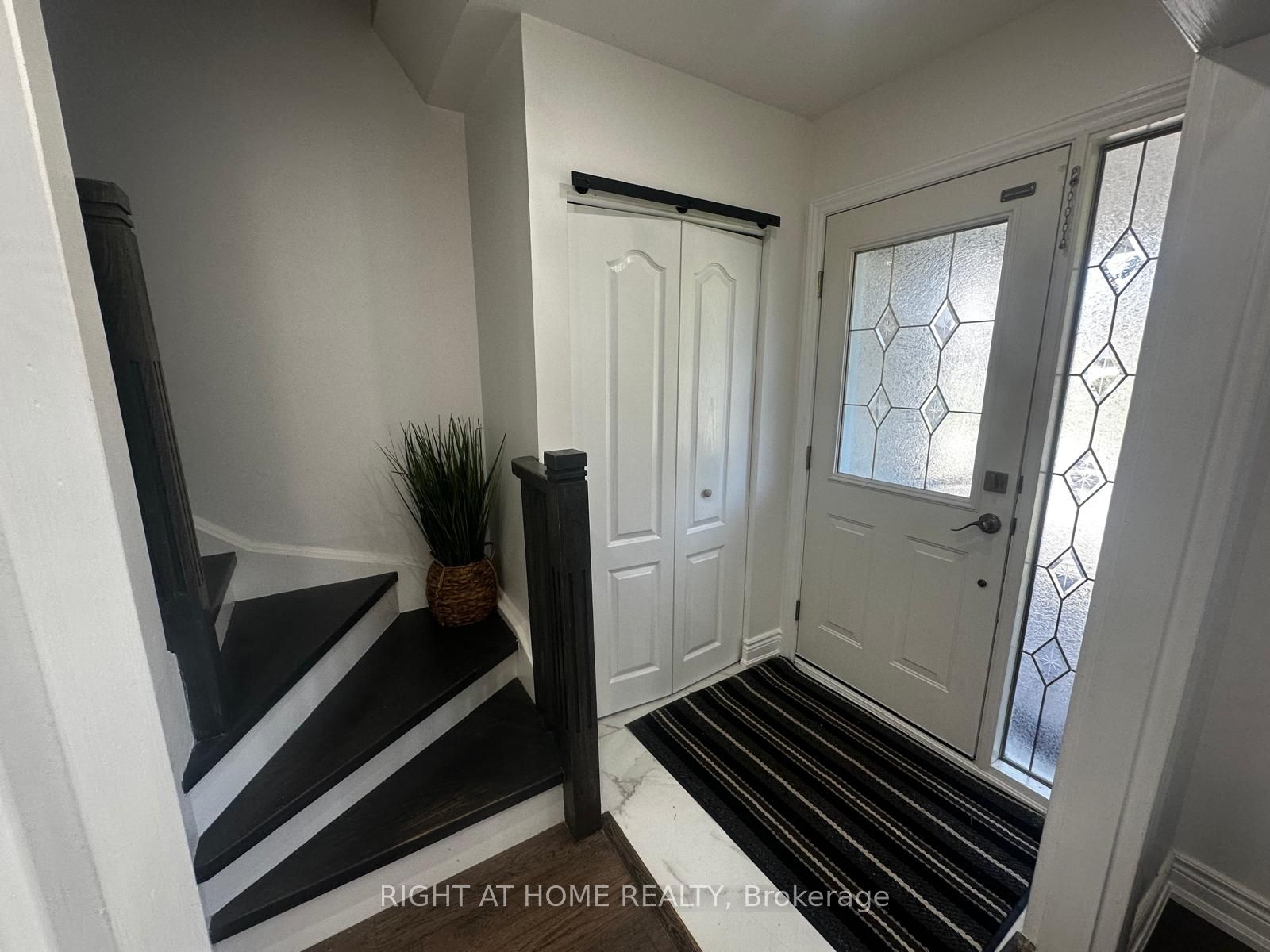 71 Sandrift Square Property Photo 17