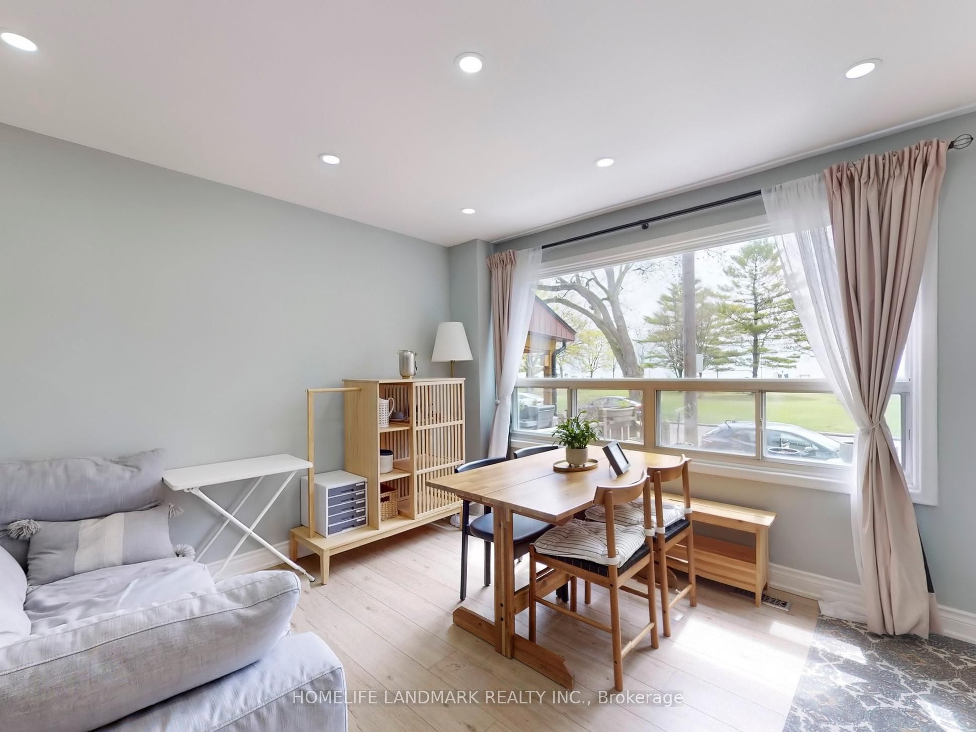 24 Kewbeach Avenue First Floor & Basement Property Photo 8
