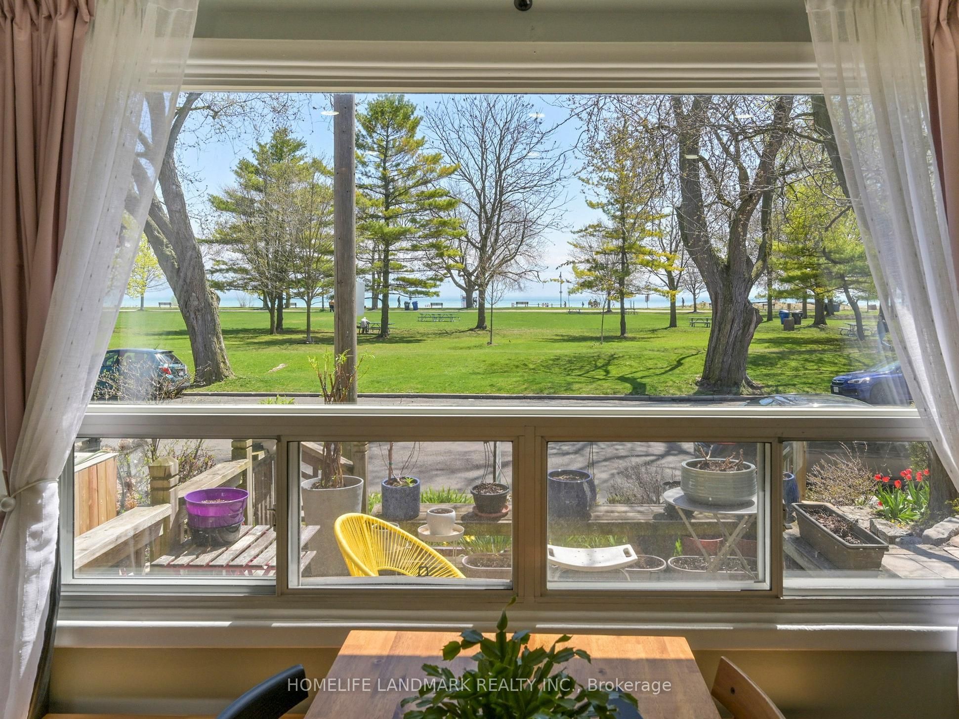 24 Kewbeach Avenue First Floor & Basement Property Photo 10