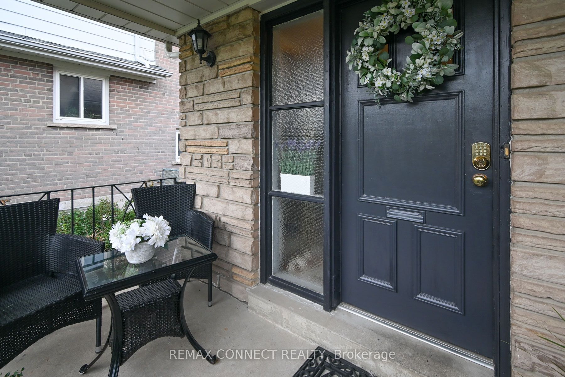 24 Lalton Place Property Photo 2