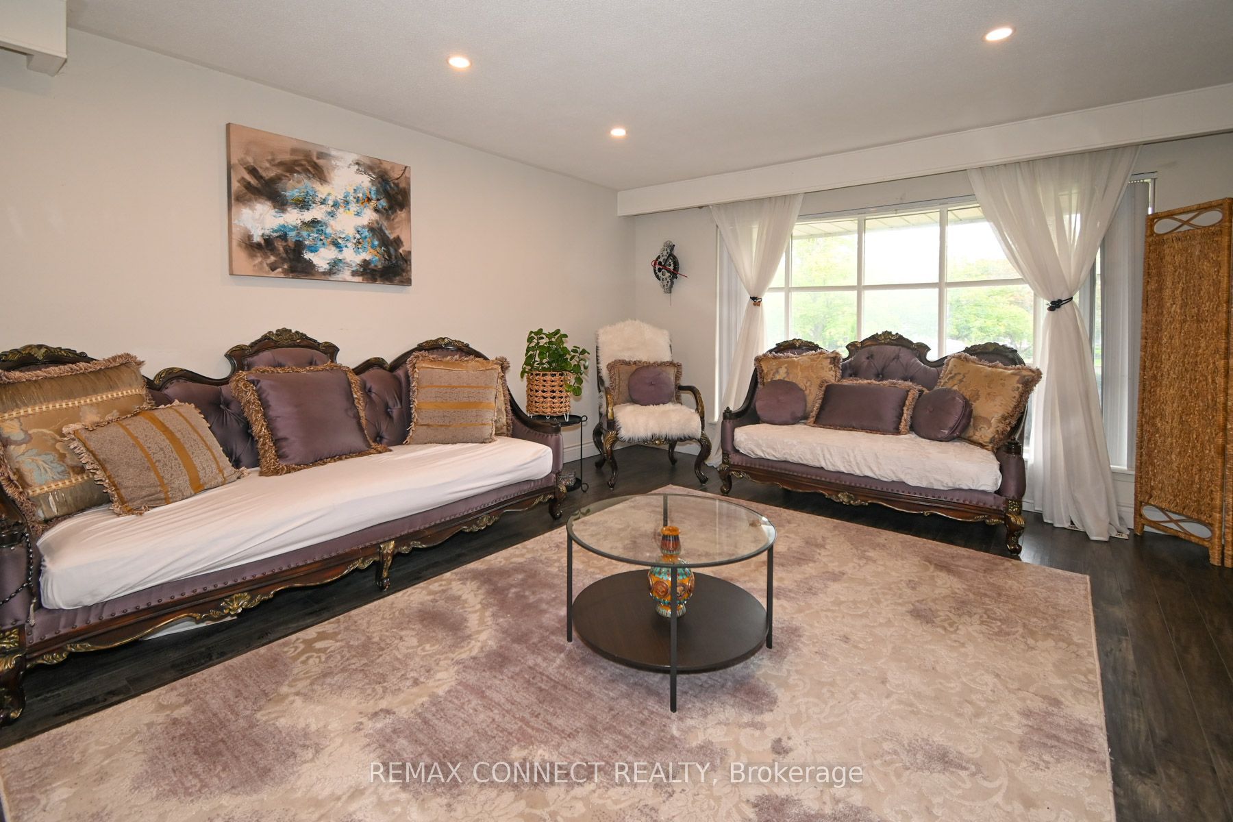 24 Lalton Place Property Photo 4