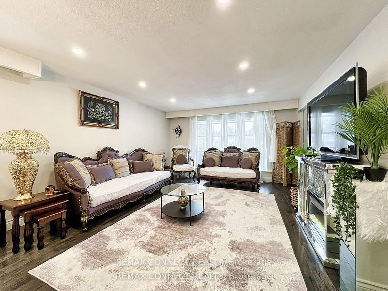 24 Lalton Place Property Photo 7