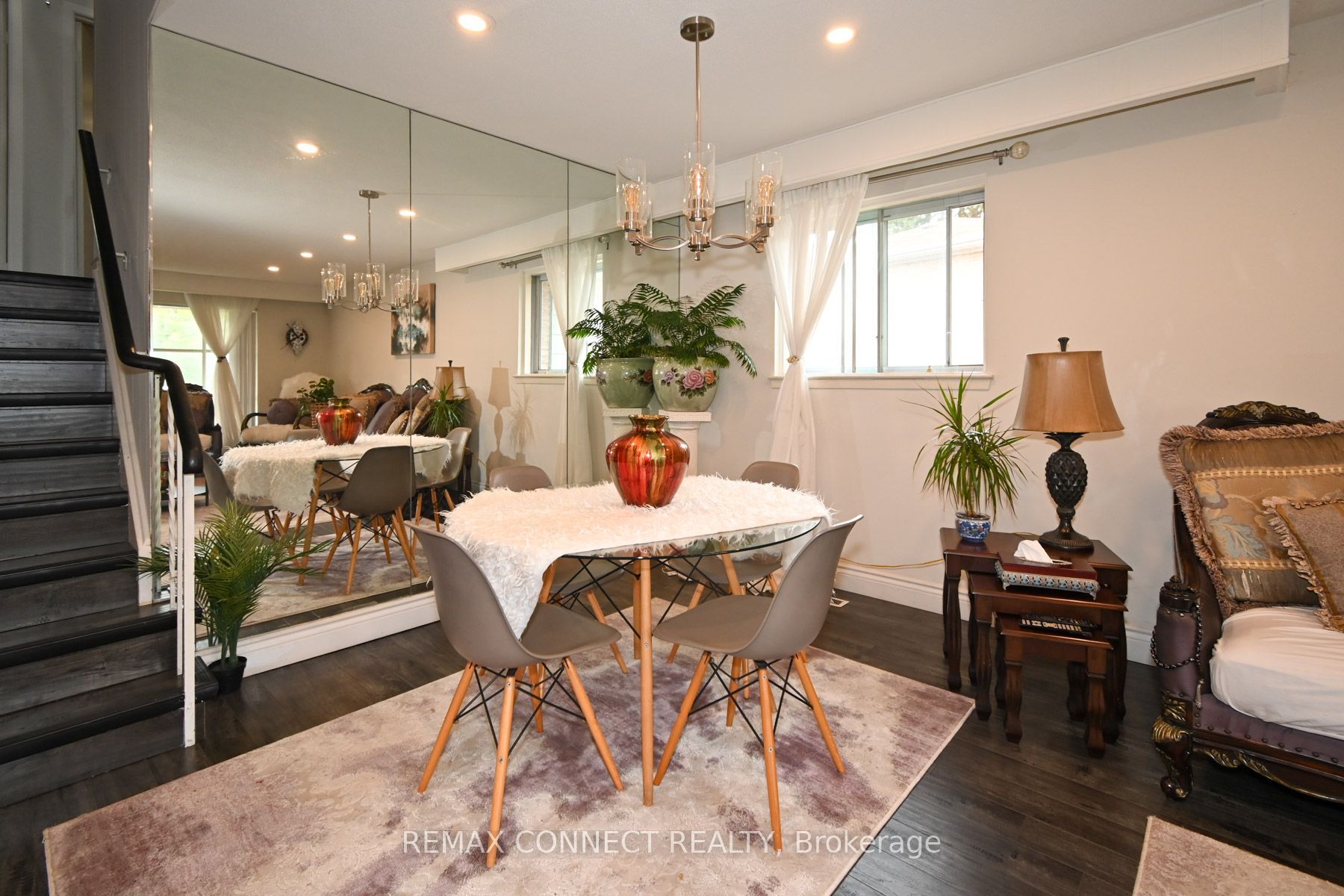 24 Lalton Place Property Photo 8