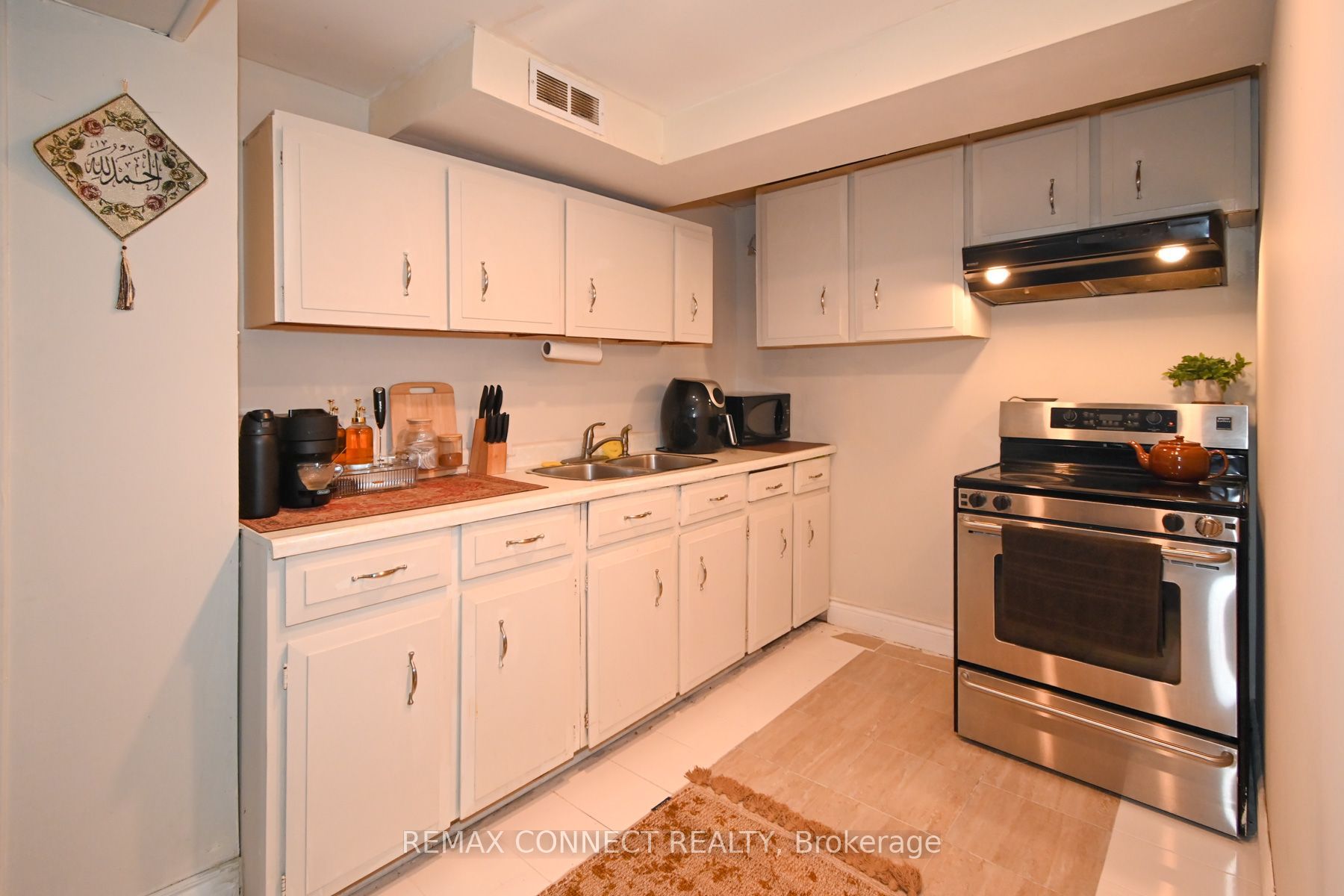 24 Lalton Place Property Photo 33