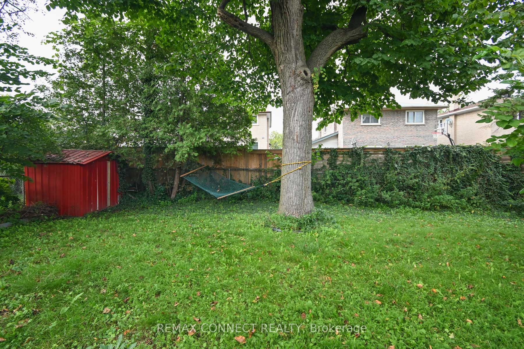 24 Lalton Place Property Photo 42