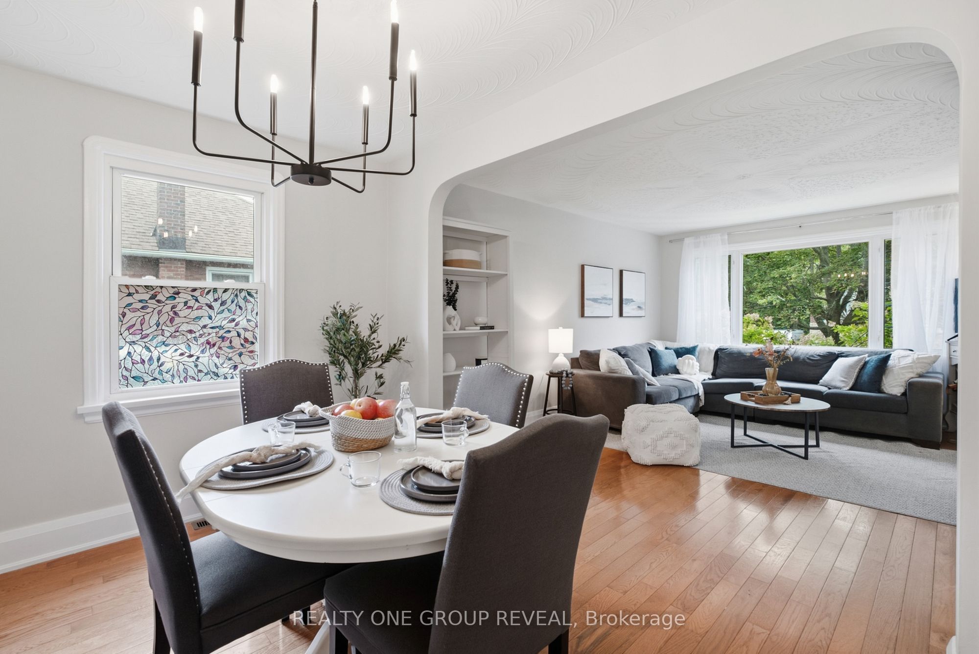 890 Grierson Street Property Photo 15