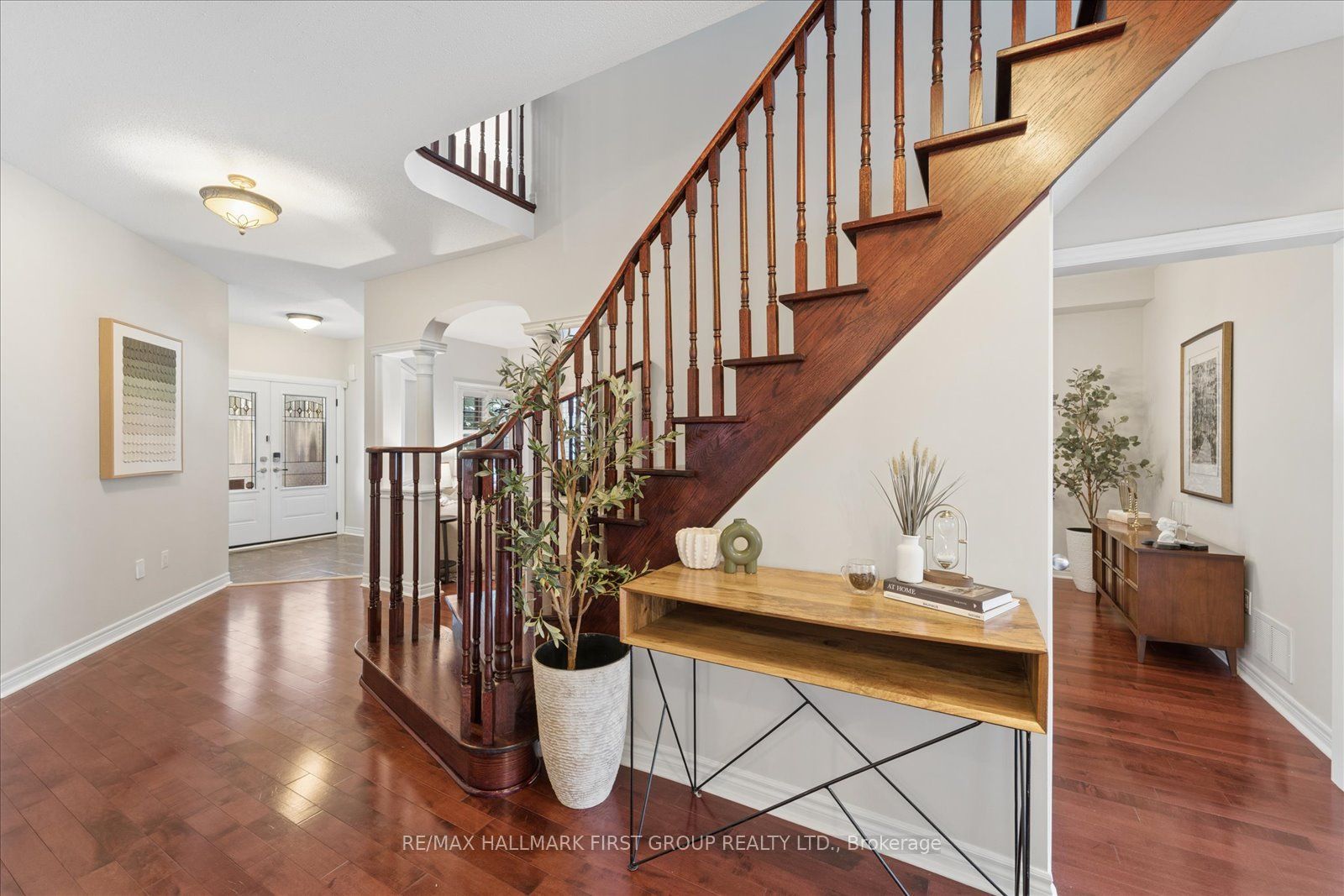 6 Winterton Way Property Photo 3