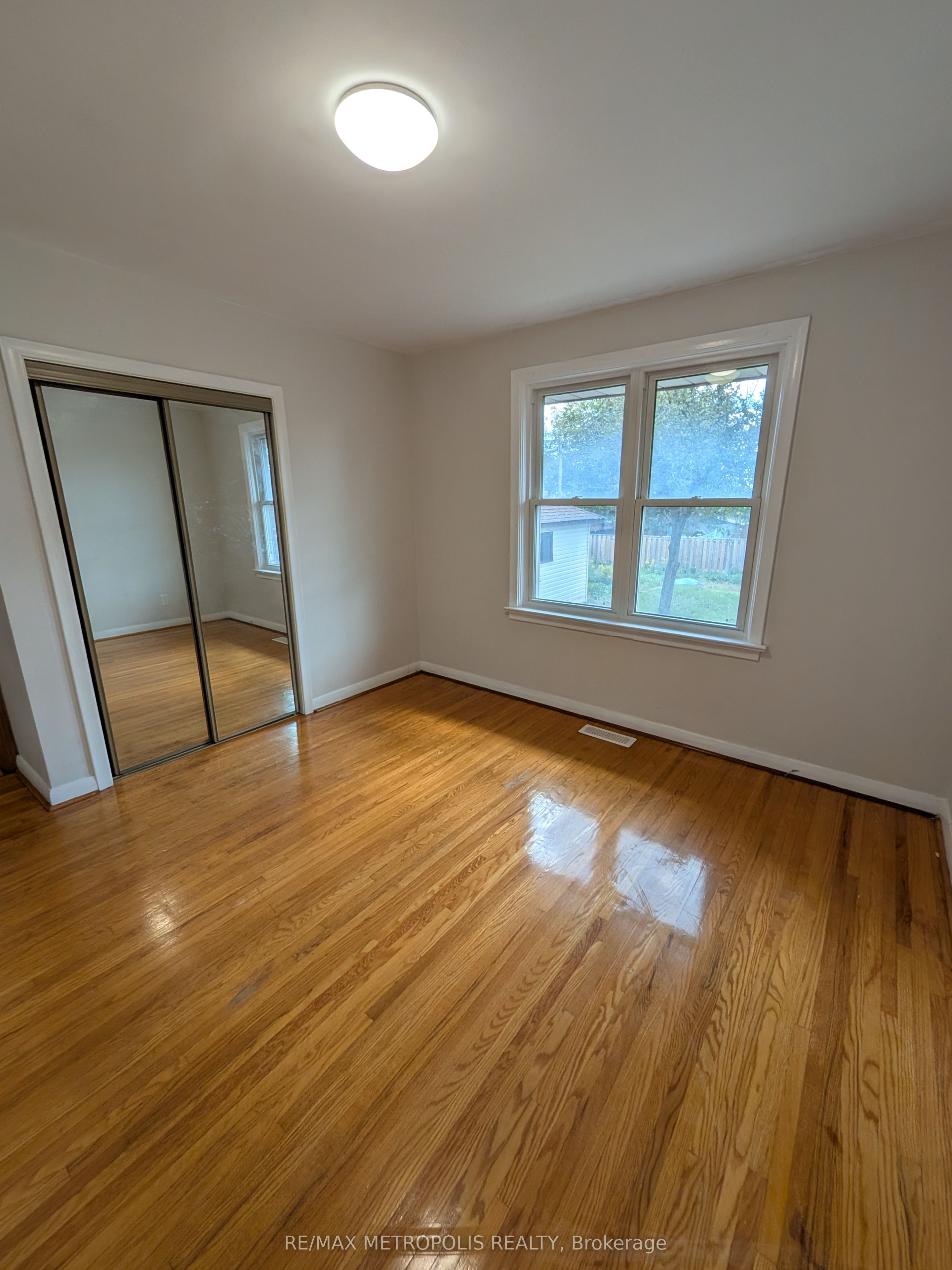 43 Lewiston Road Main Property Photo 6