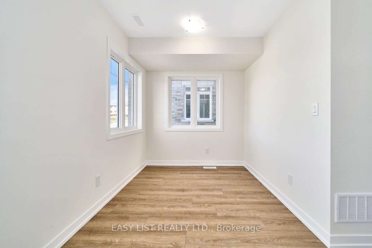 27 Addyman Crescent Property Photo 14