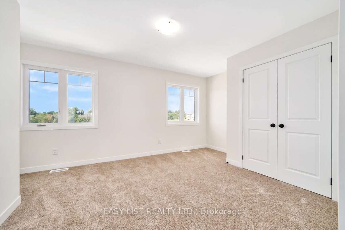 27 Addyman Crescent Property Photo 32