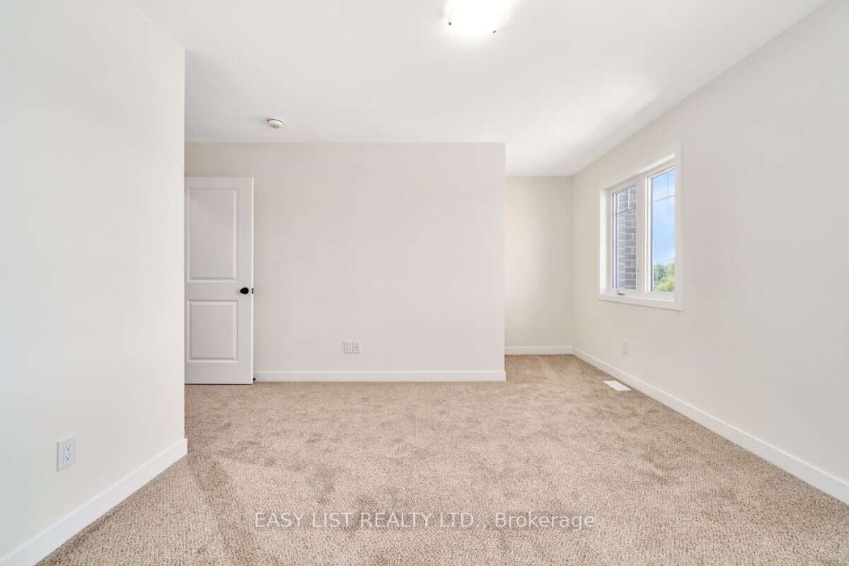 27 Addyman Crescent Property Photo 35