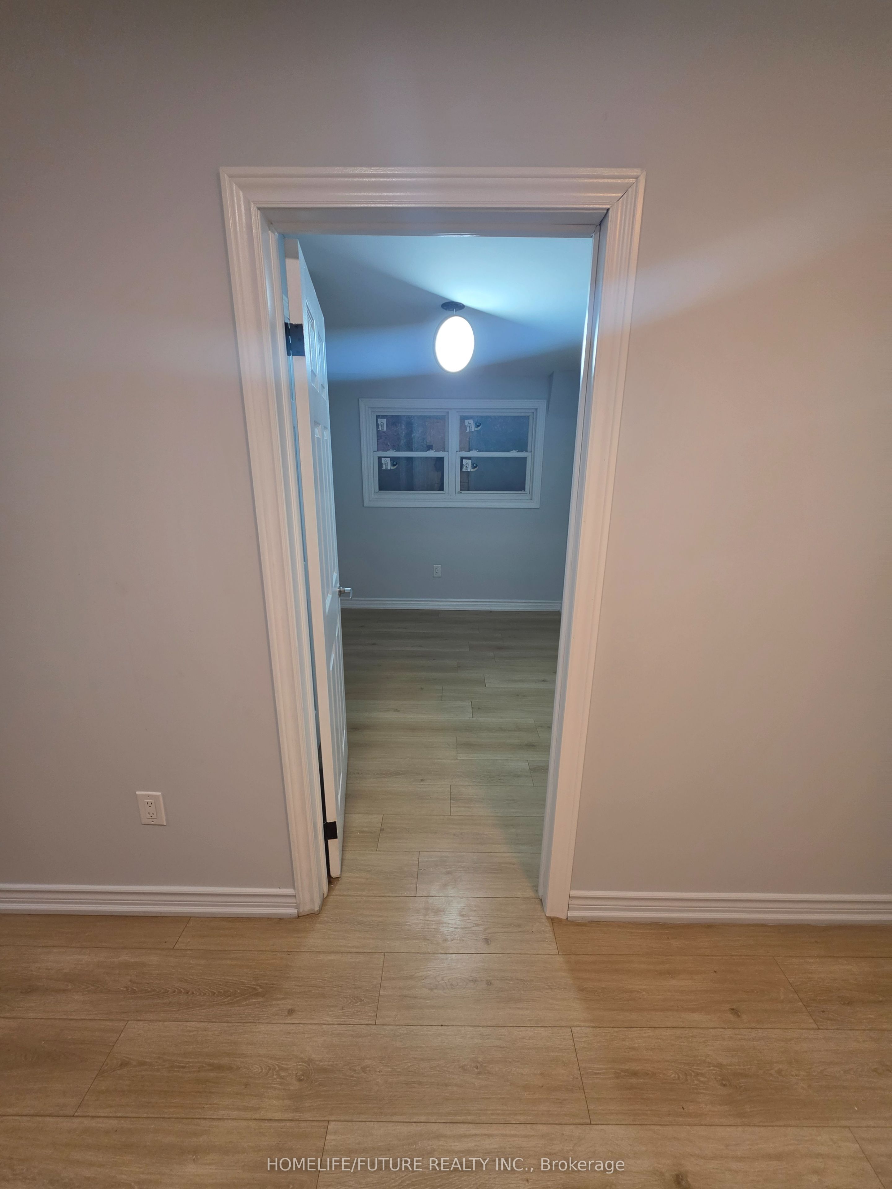 2983 Lawrence Avenue E Property Photo 18